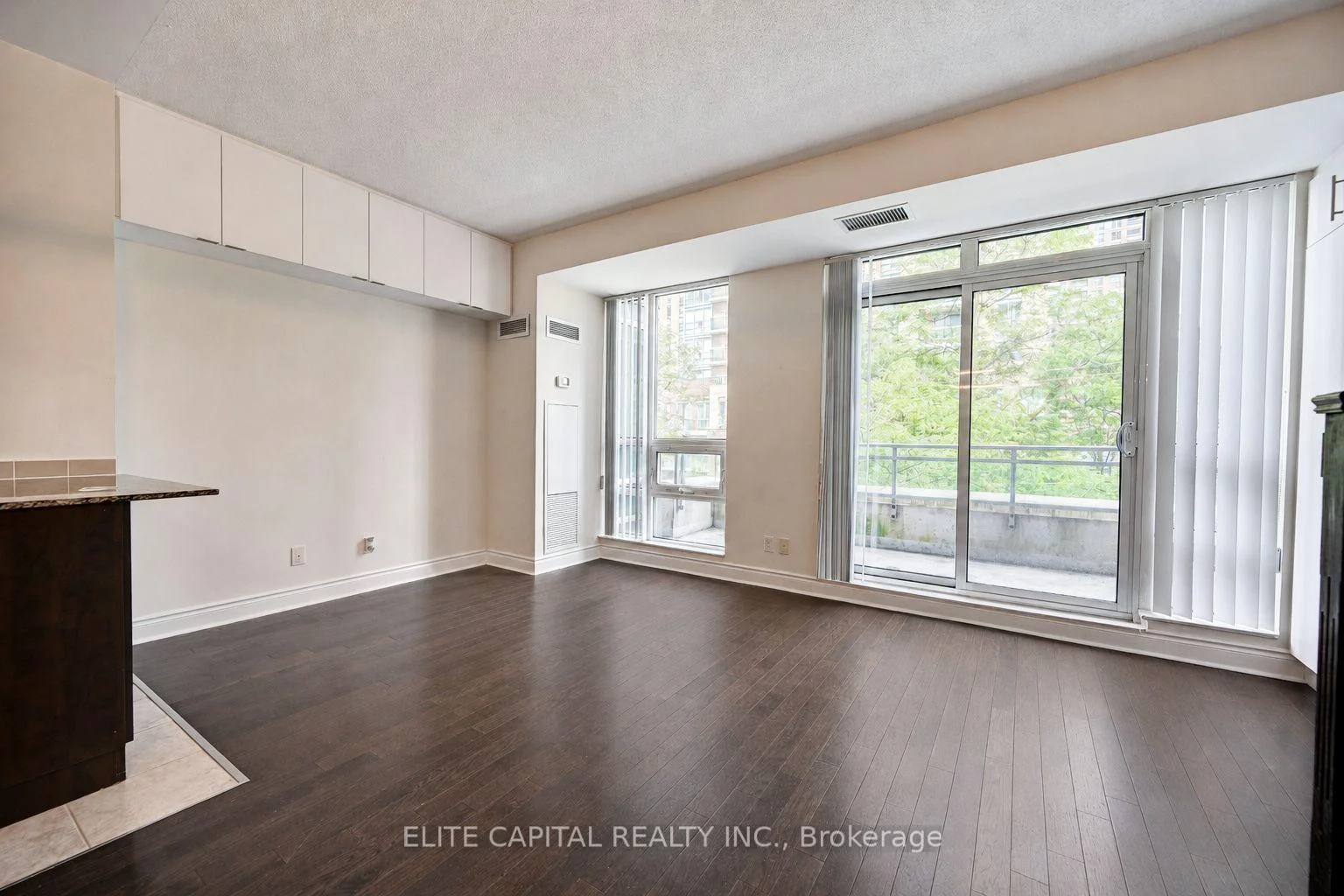 Photo 12 of Unit 203, 31 Olive Avenue, North York, Willowdale East — HOMEH