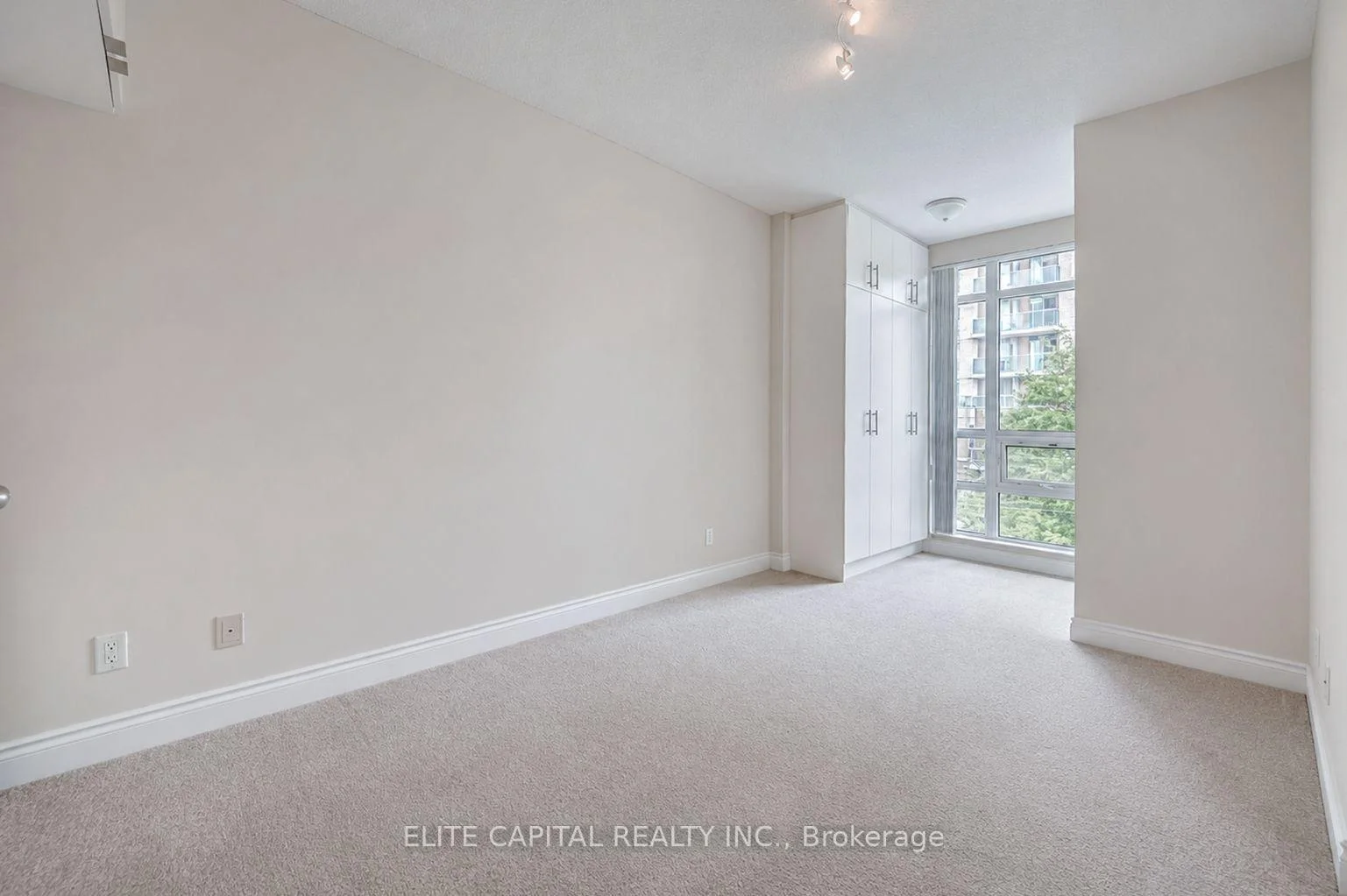 Photo 14 of Unit 203, 31 Olive Avenue, North York, Willowdale East — HOMEH