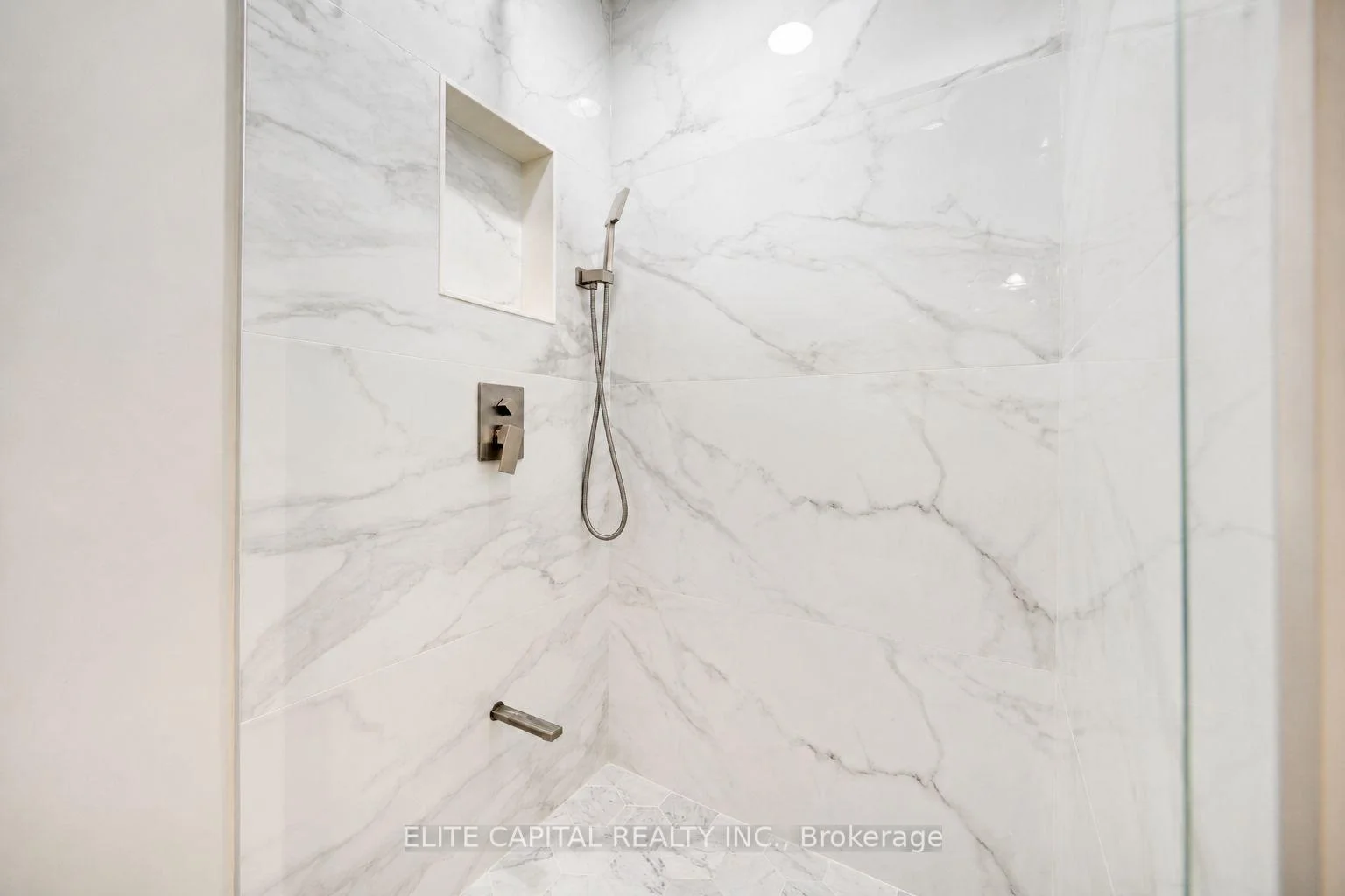 Photo 18 of Unit 203, 31 Olive Avenue, North York, Willowdale East — HOMEH