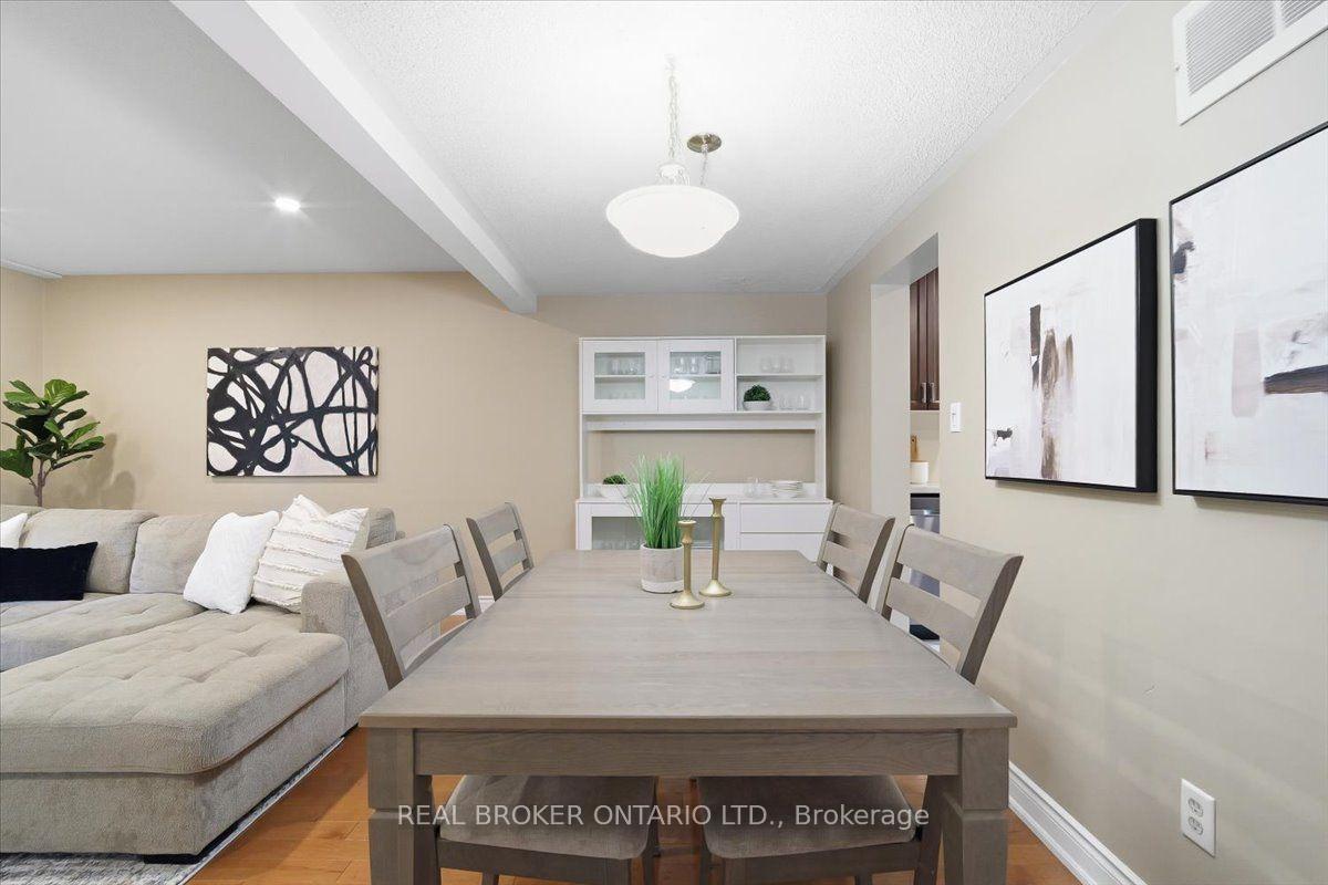 Photo 8 of Unit 2, 6855 Glen Erin Drive, Mississauga, Meadowvale — HOMEH