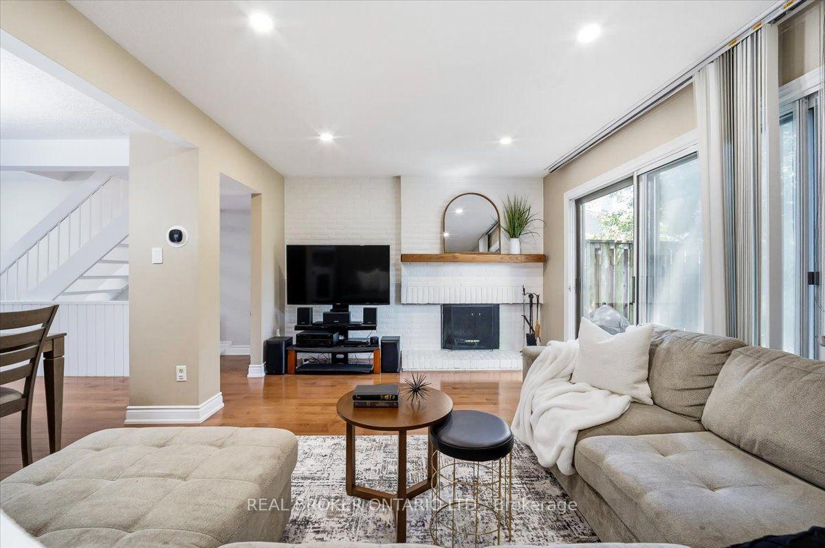 Photo 14 of Unit 2, 6855 Glen Erin Drive, Mississauga, Meadowvale — HOMEH
