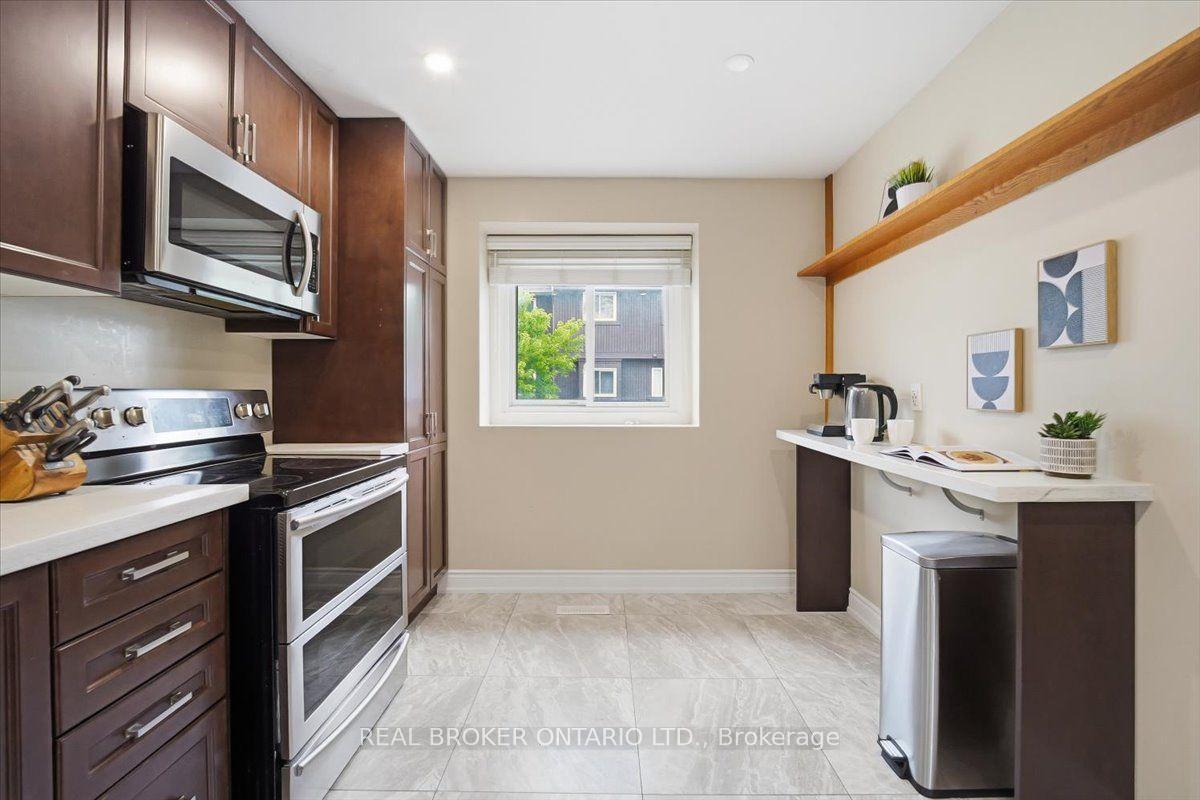 Photo 18 of Unit 2, 6855 Glen Erin Drive, Mississauga, Meadowvale — HOMEH