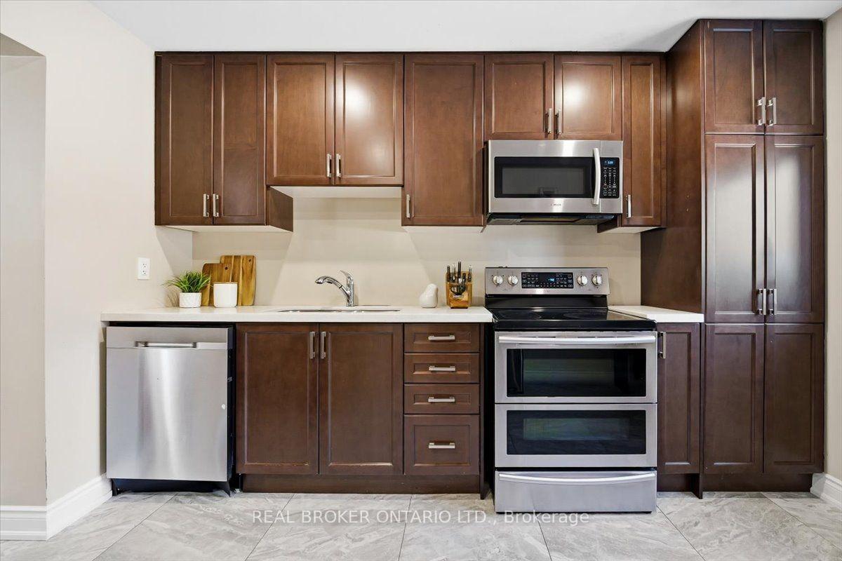 Photo 19 of Unit 2, 6855 Glen Erin Drive, Mississauga, Meadowvale — HOMEH