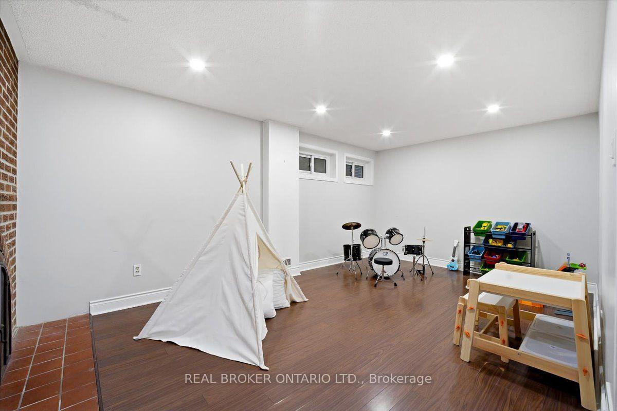 Photo 39 of Unit 2, 6855 Glen Erin Drive, Mississauga, Meadowvale — HOMEH