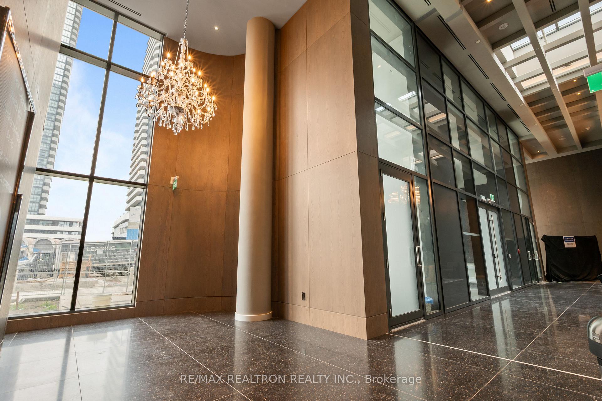 Photo 3 of Unit 2616, 28 Interchange Way, Vaughan, Vaughan Corporate Centre — HOMEH