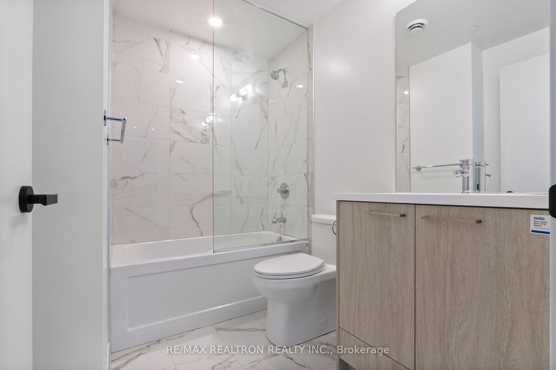 Photo 17 of Unit 2616, 28 Interchange Way, Vaughan, Vaughan Corporate Centre — HOMEH