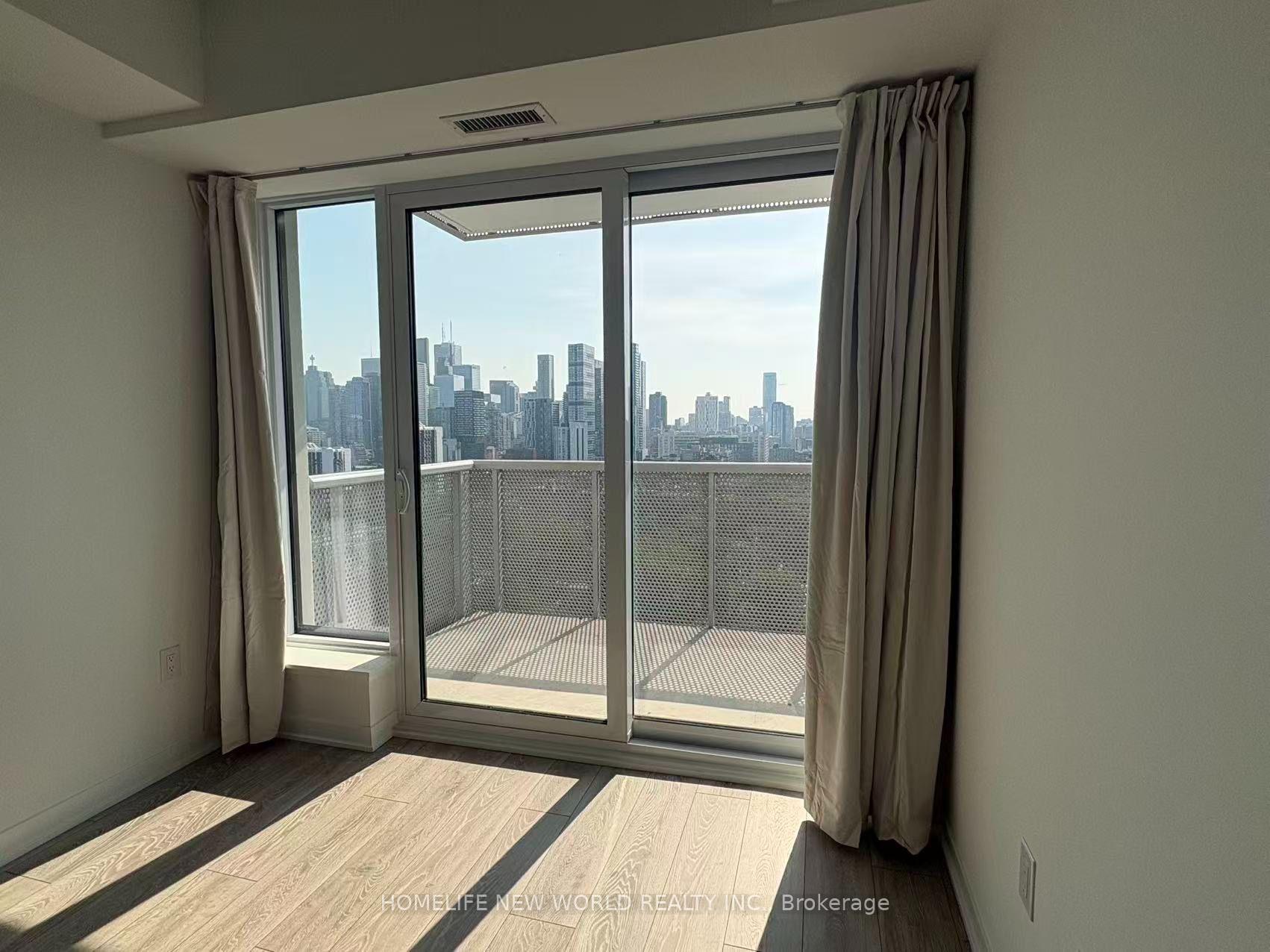 Photo 9 of Unit 1907, 10 Oak Street, Toronto, Regent Park — HOMEH
