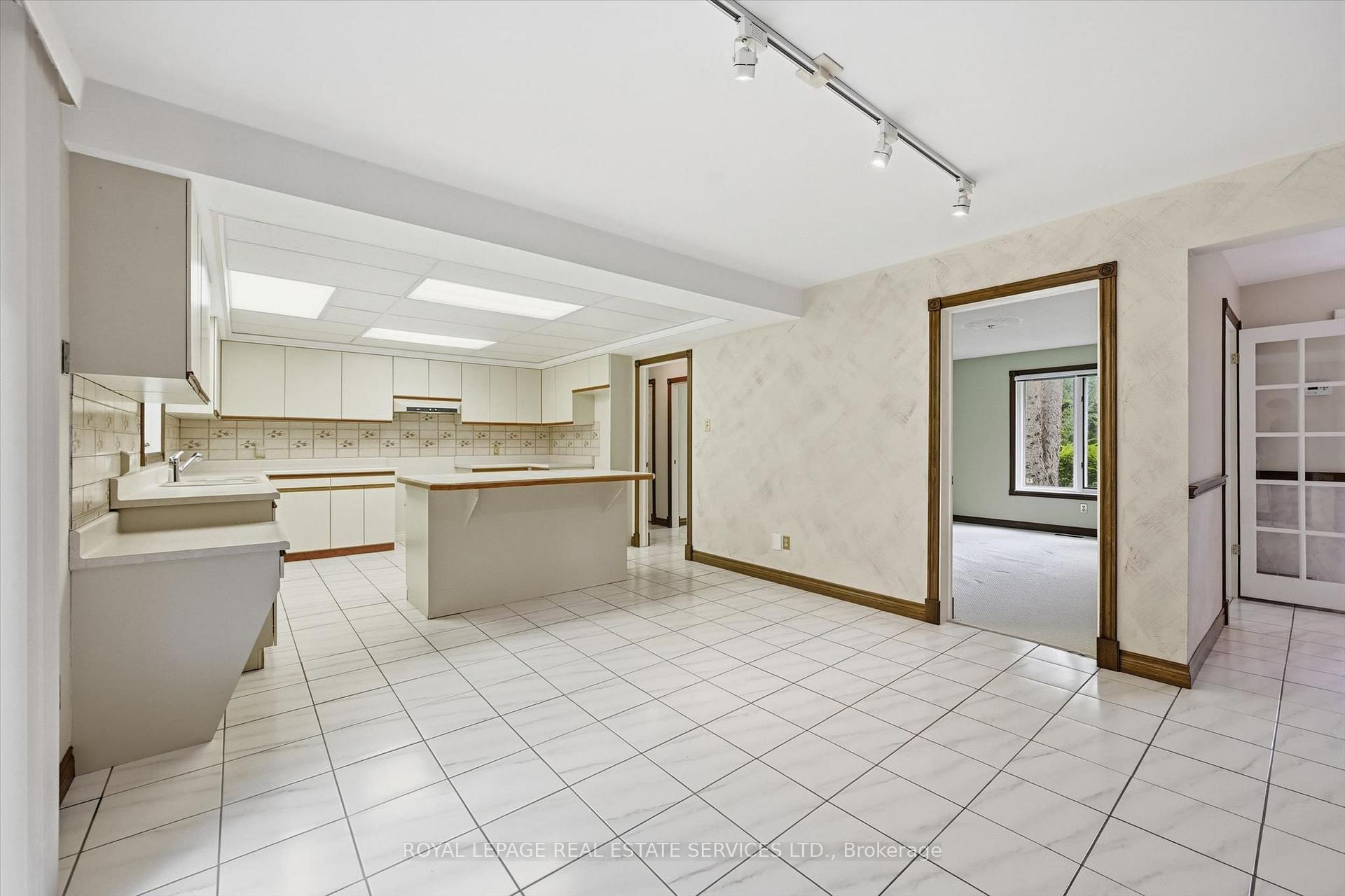Photo 9 of 683 Canboro Road, Pelham, Fenwick — HOMEH