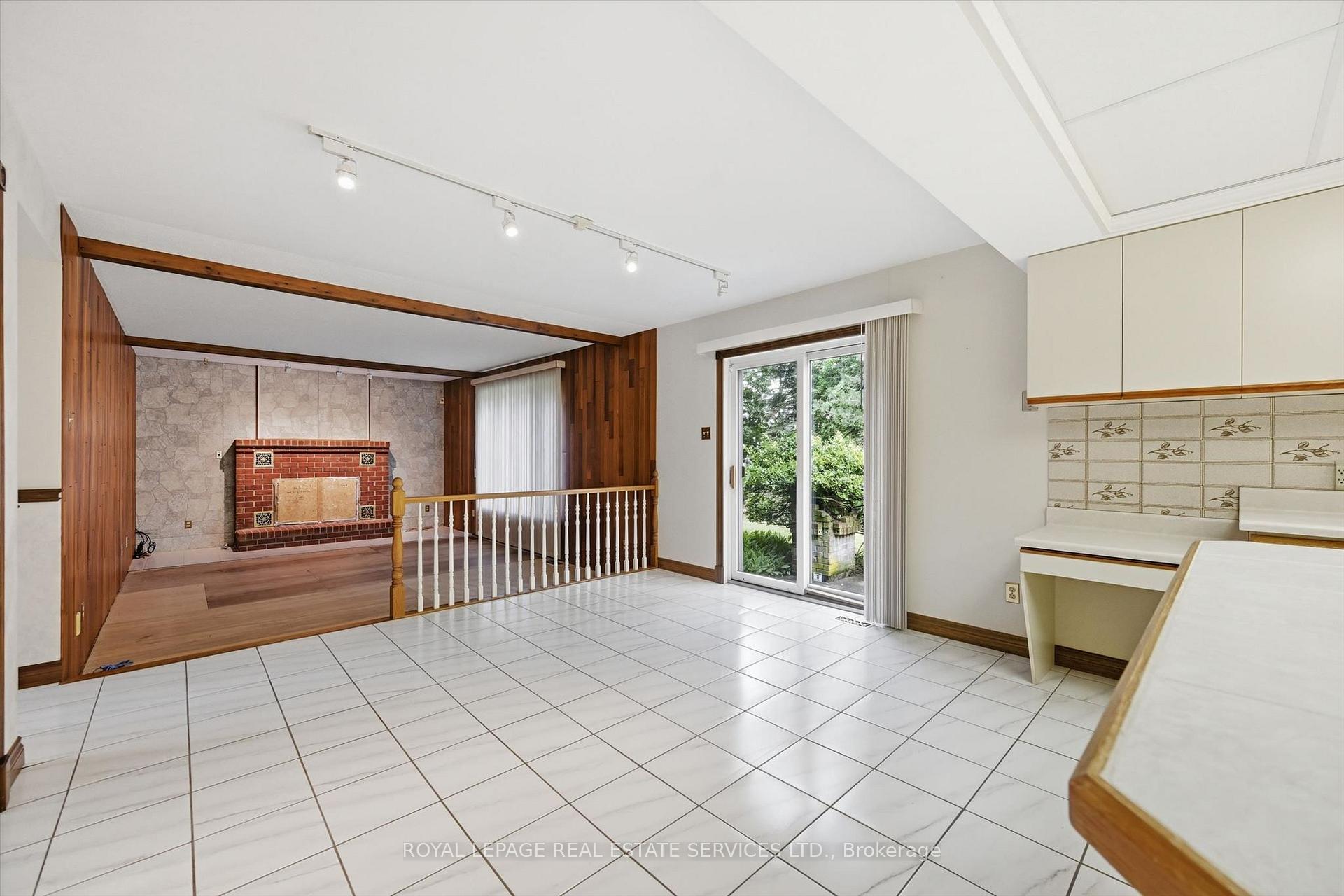 Photo 10 of 683 Canboro Road, Pelham, Fenwick — HOMEH
