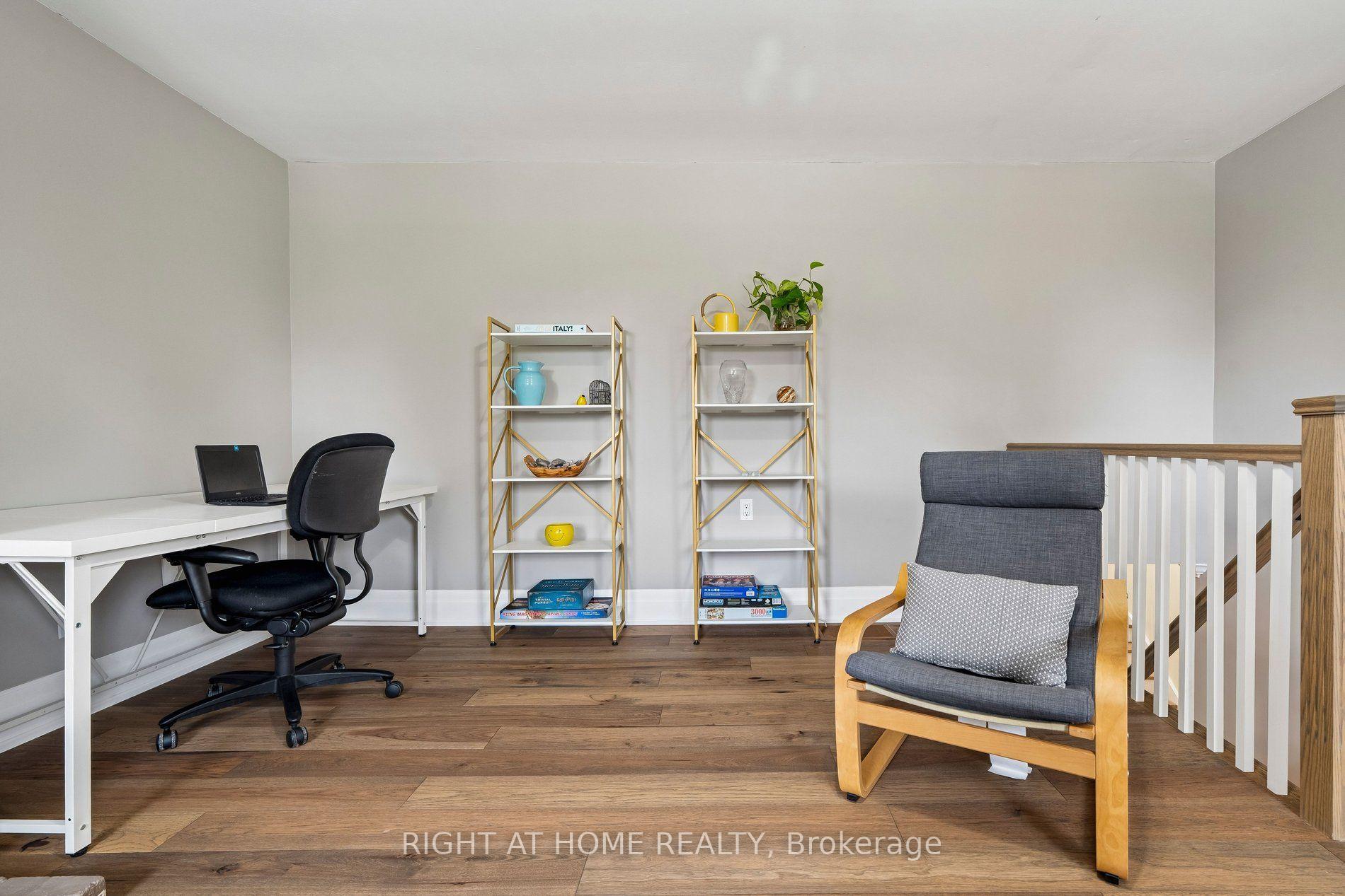 Photo 10 of 3525 Bertrand Road, Mississauga, Erin Mills — HOMEH