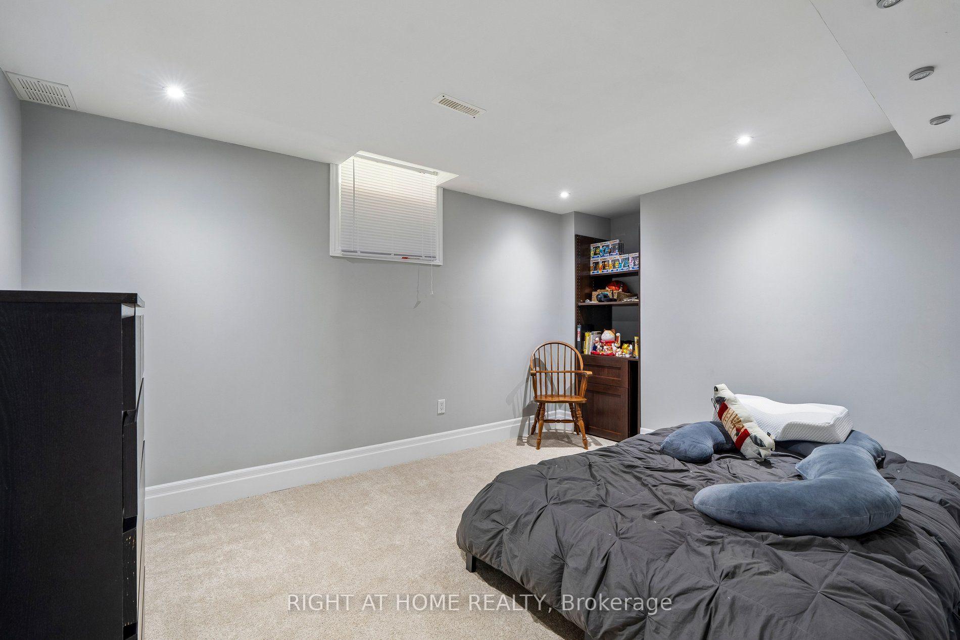 Photo 43 of 3525 Bertrand Road, Mississauga, Erin Mills — HOMEH