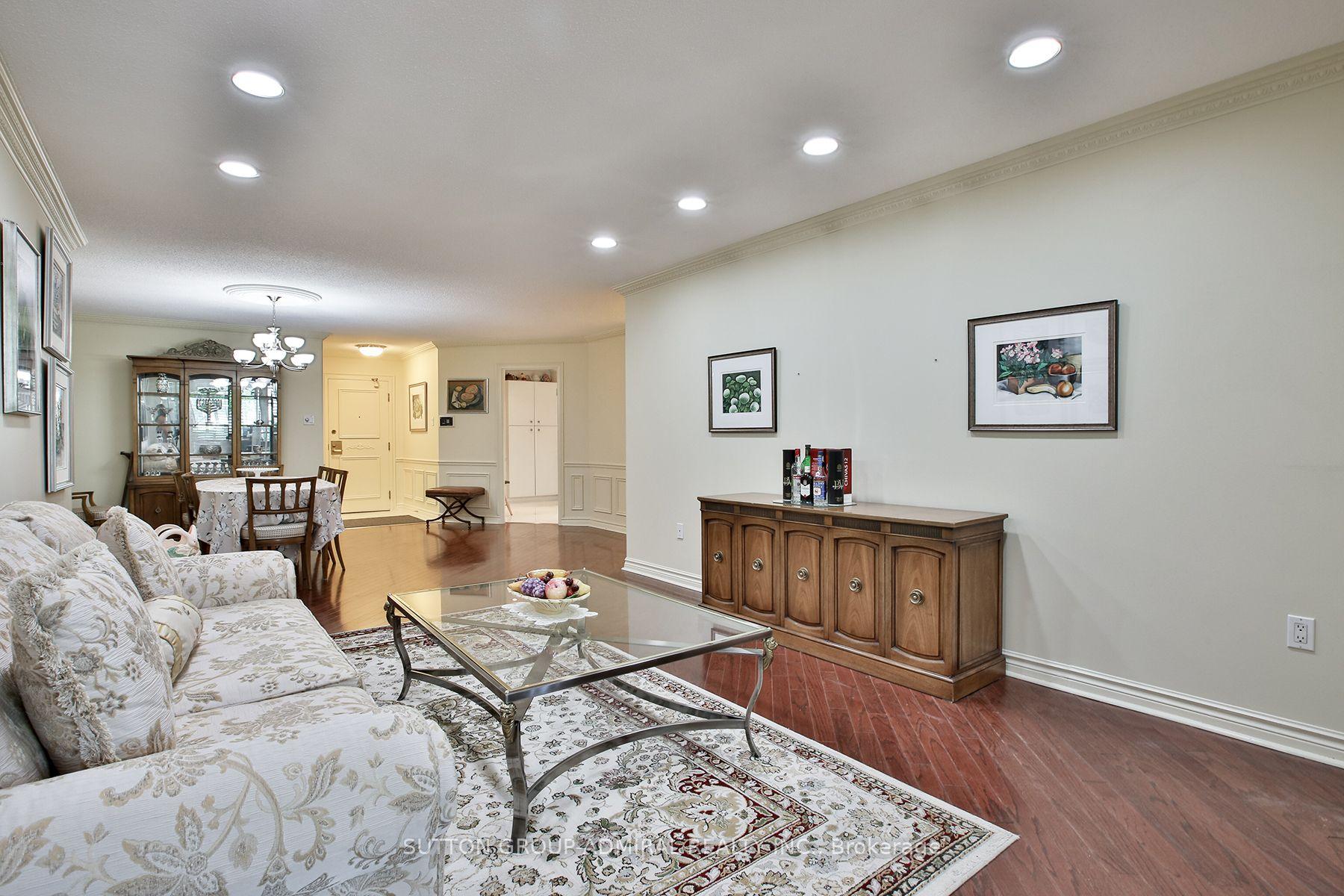 Photo 11 of Unit 106, 333 Clark Avenue W, Vaughan, Crestwood-Springfarm-Yorkhill — HOMEH