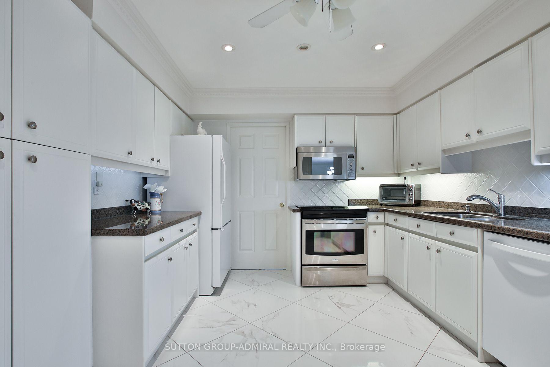 Photo 19 of Unit 106, 333 Clark Avenue W, Vaughan, Crestwood-Springfarm-Yorkhill — HOMEH