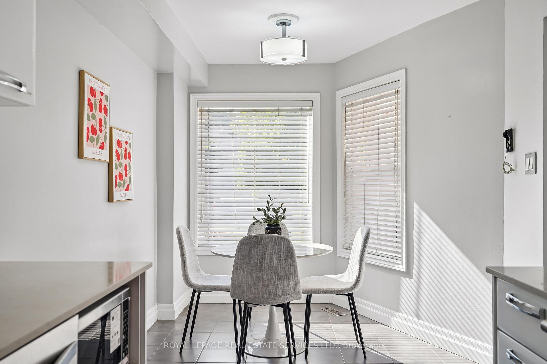 Photo 16 of 1142 Springbrook Crescent, Oakville, Glen Abbey — HOMEH
