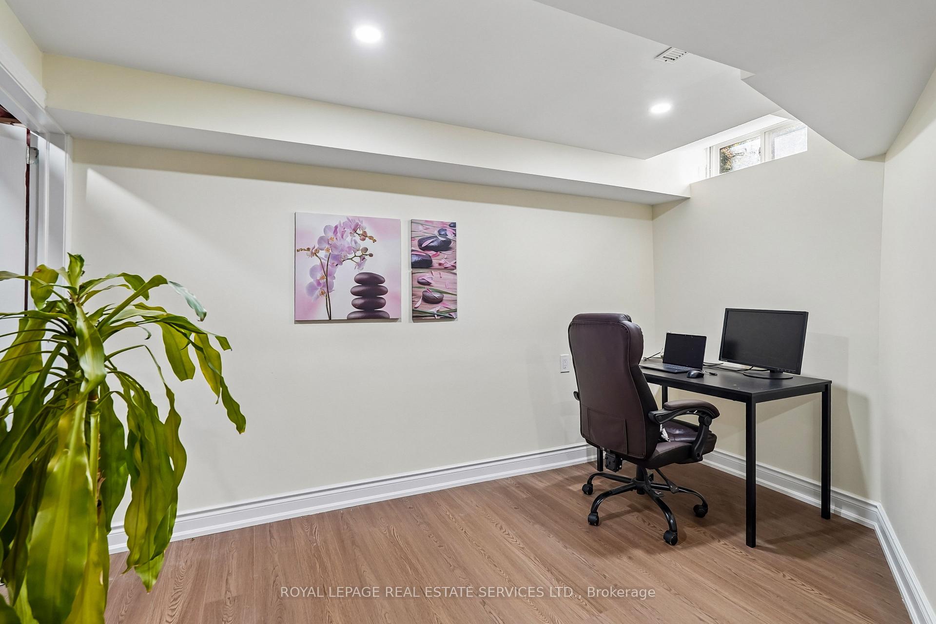 Photo 31 of 1142 Springbrook Crescent, Oakville, Glen Abbey — HOMEH