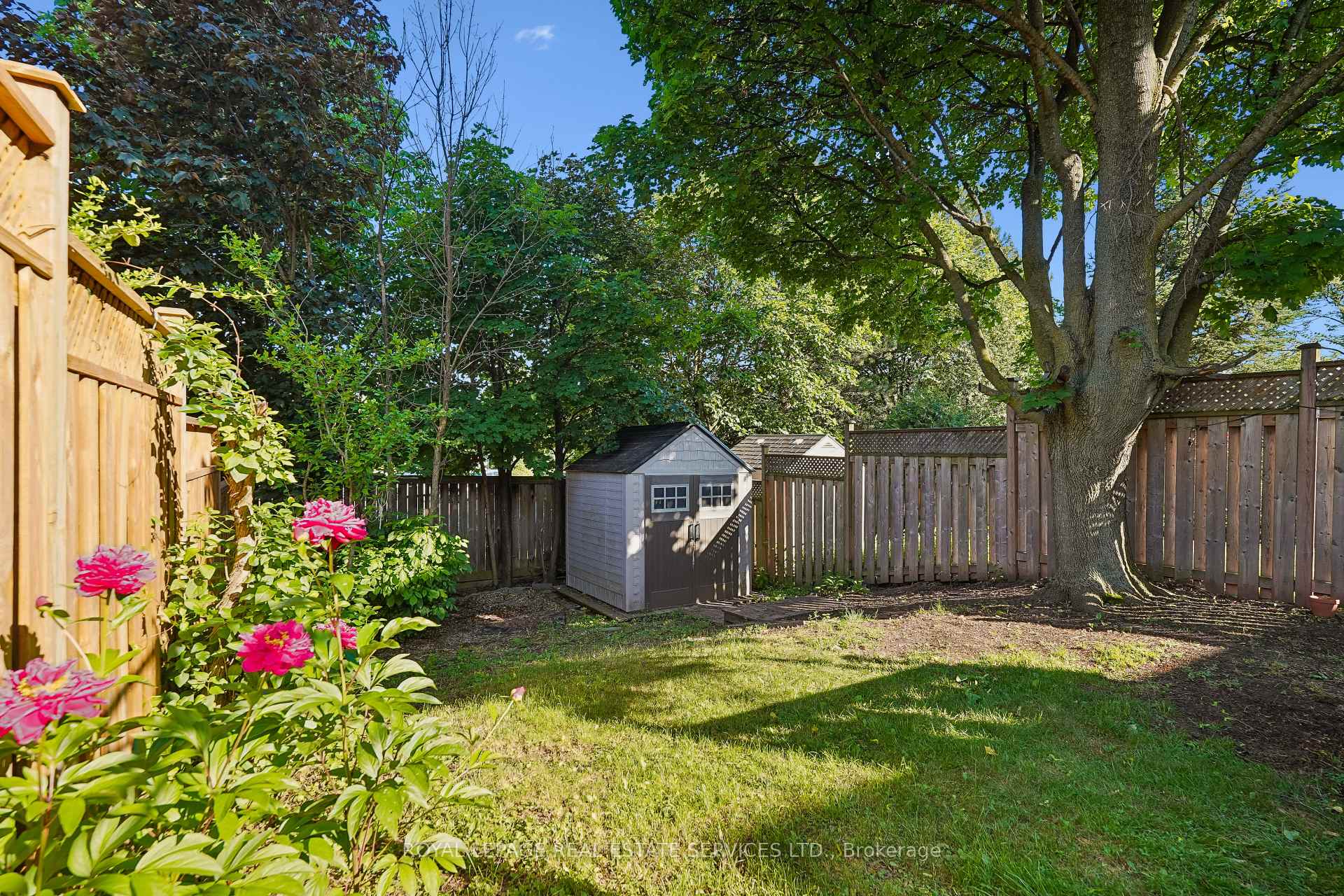 Photo 38 of 1142 Springbrook Crescent, Oakville, Glen Abbey — HOMEH