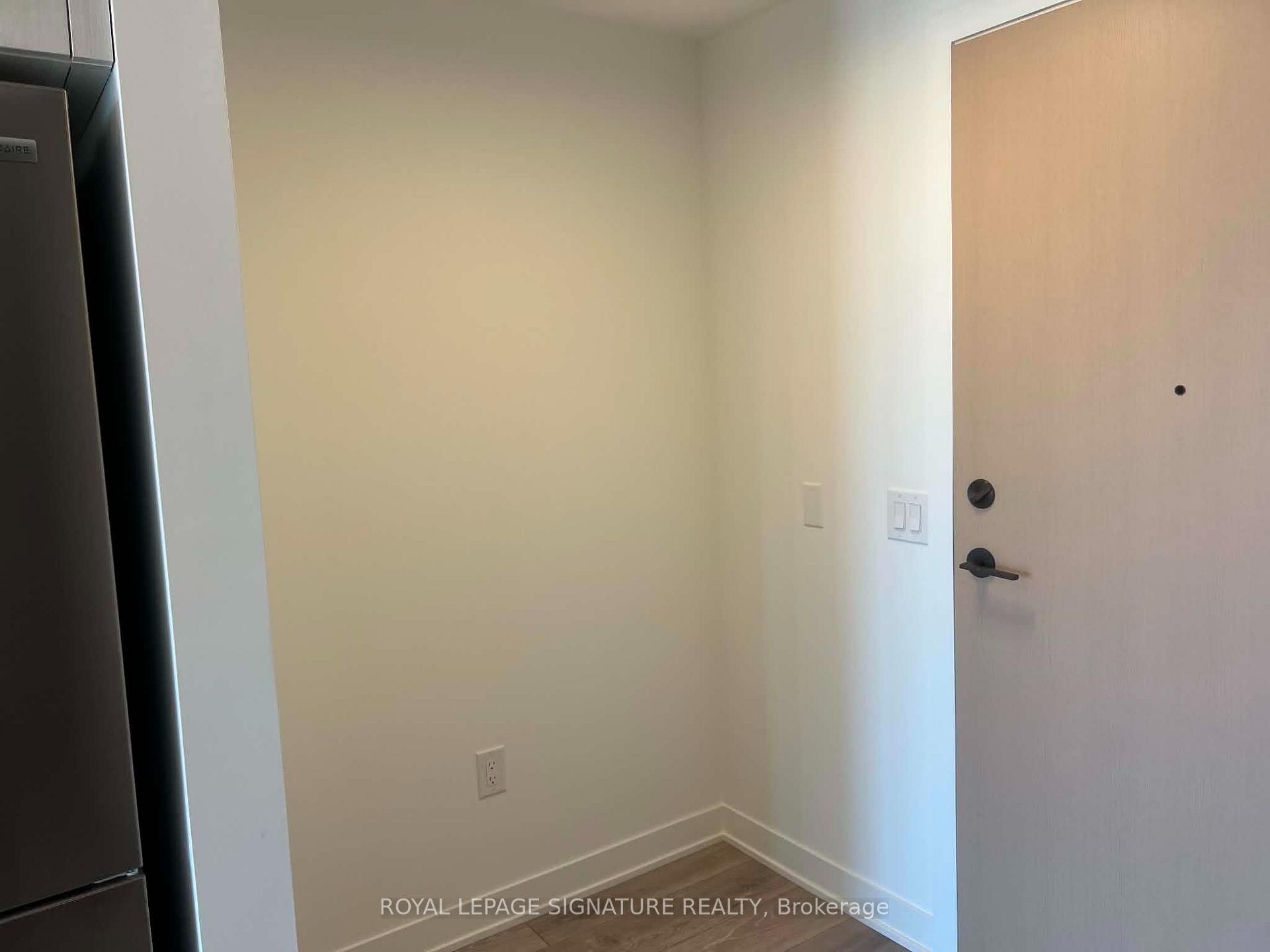 Photo 5 of Unit 409, 10 Oak Street, Toronto, Regent Park — HOMEH