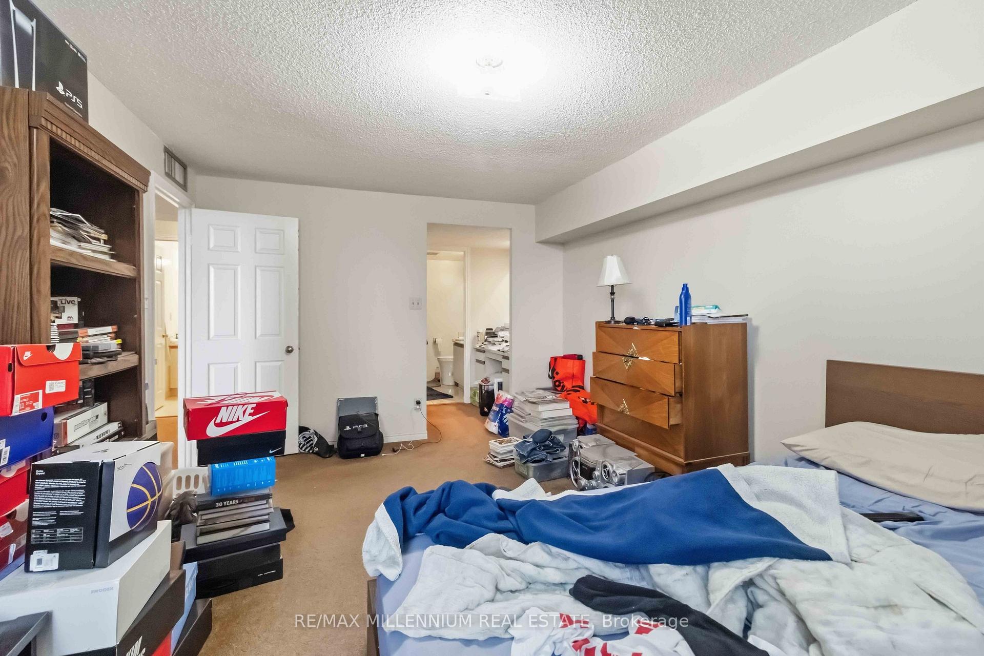Photo 24 of Unit PH7, 4235 Sherwoodtowne Boulevard, Mississauga, City Centre — HOMEH