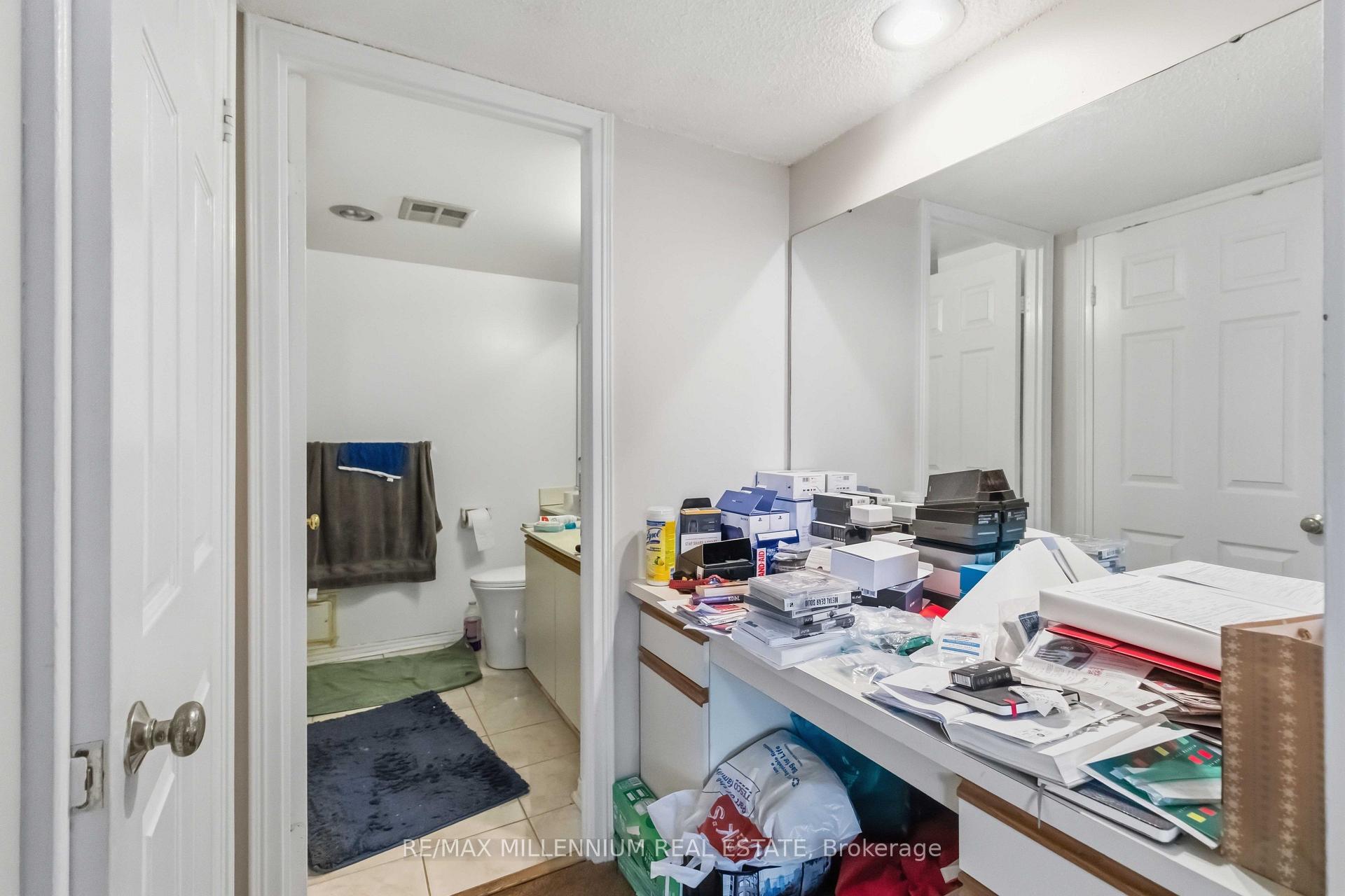 Photo 25 of Unit PH7, 4235 Sherwoodtowne Boulevard, Mississauga, City Centre — HOMEH