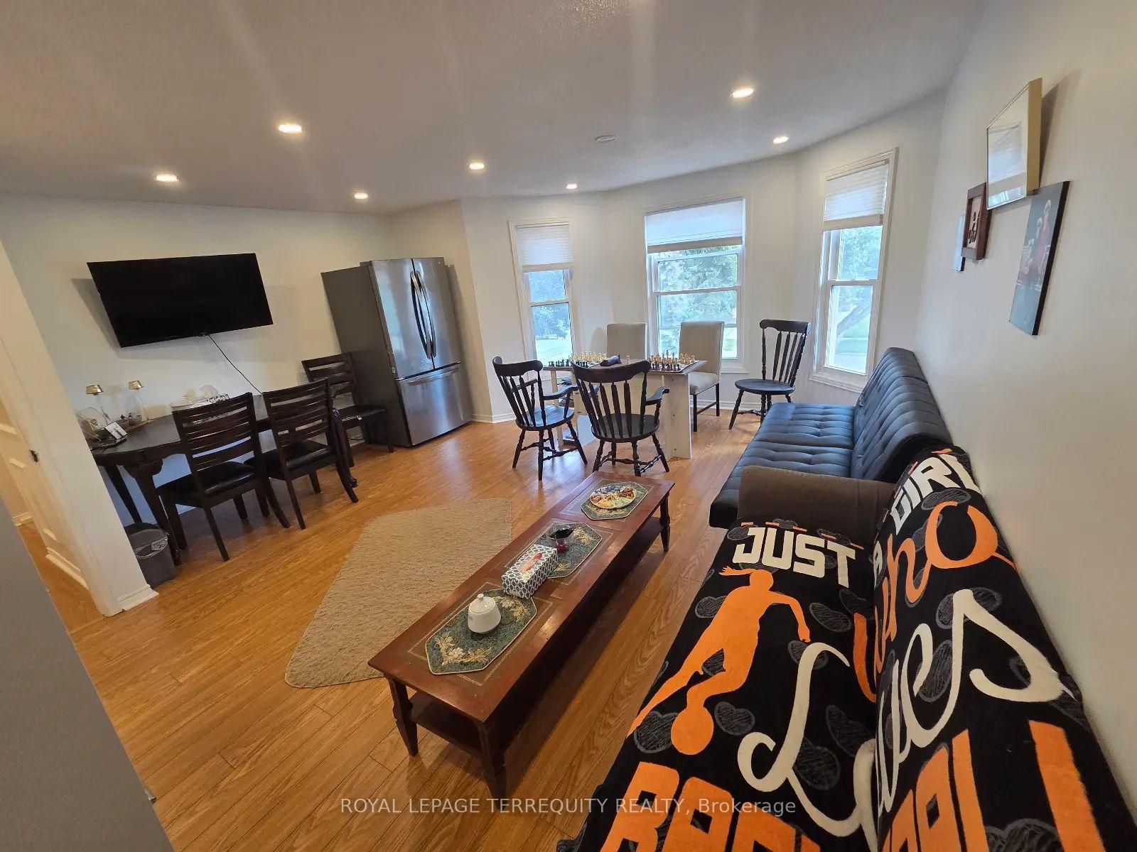 Photo 6 of Unit Upper, 309 Harewood Boulevard, Newmarket, Bristol-London — HOMEH