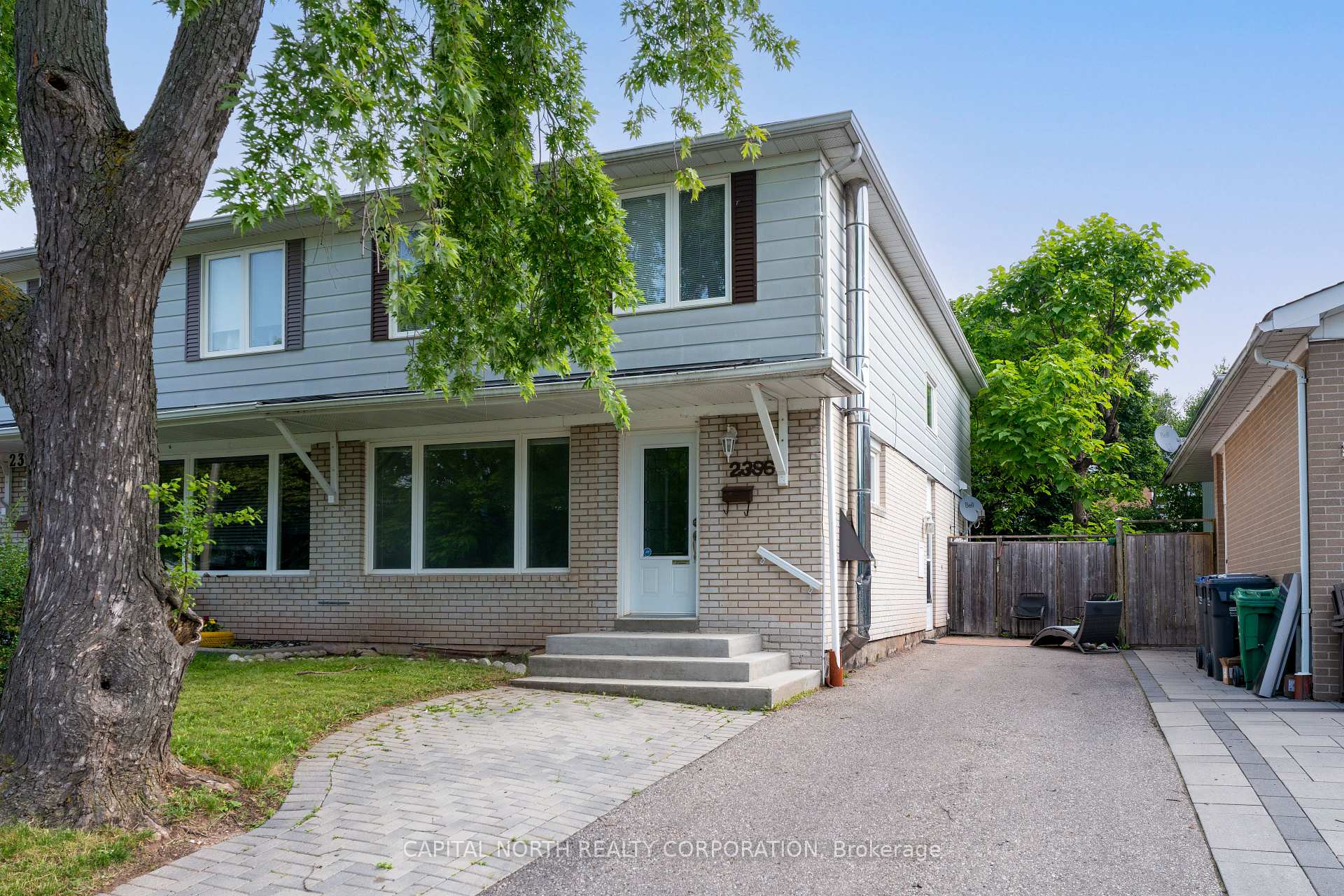 Photo 1 of 2396 Barcella Crescent, Mississauga, Sheridan — HOMEH