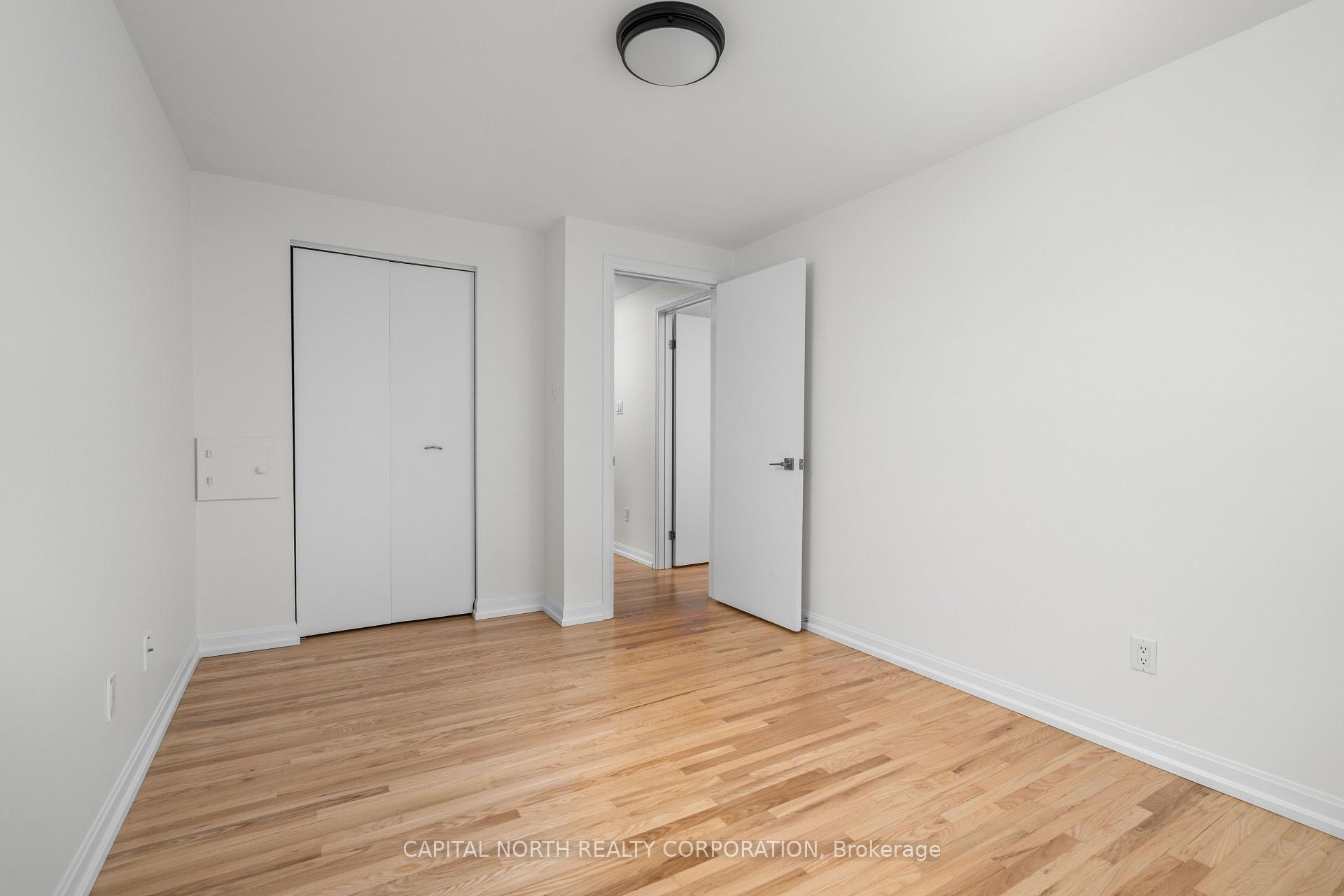 Photo 17 of 2396 Barcella Crescent, Mississauga, Sheridan — HOMEH