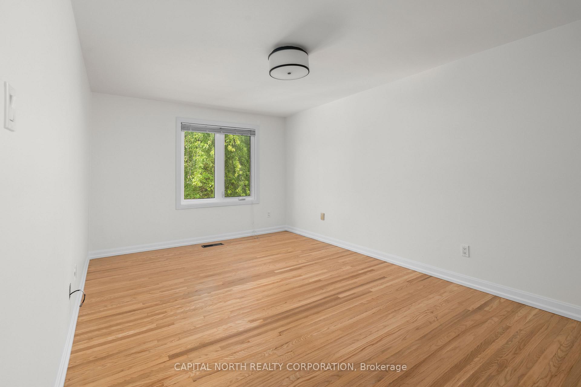 Photo 22 of 2396 Barcella Crescent, Mississauga, Sheridan — HOMEH