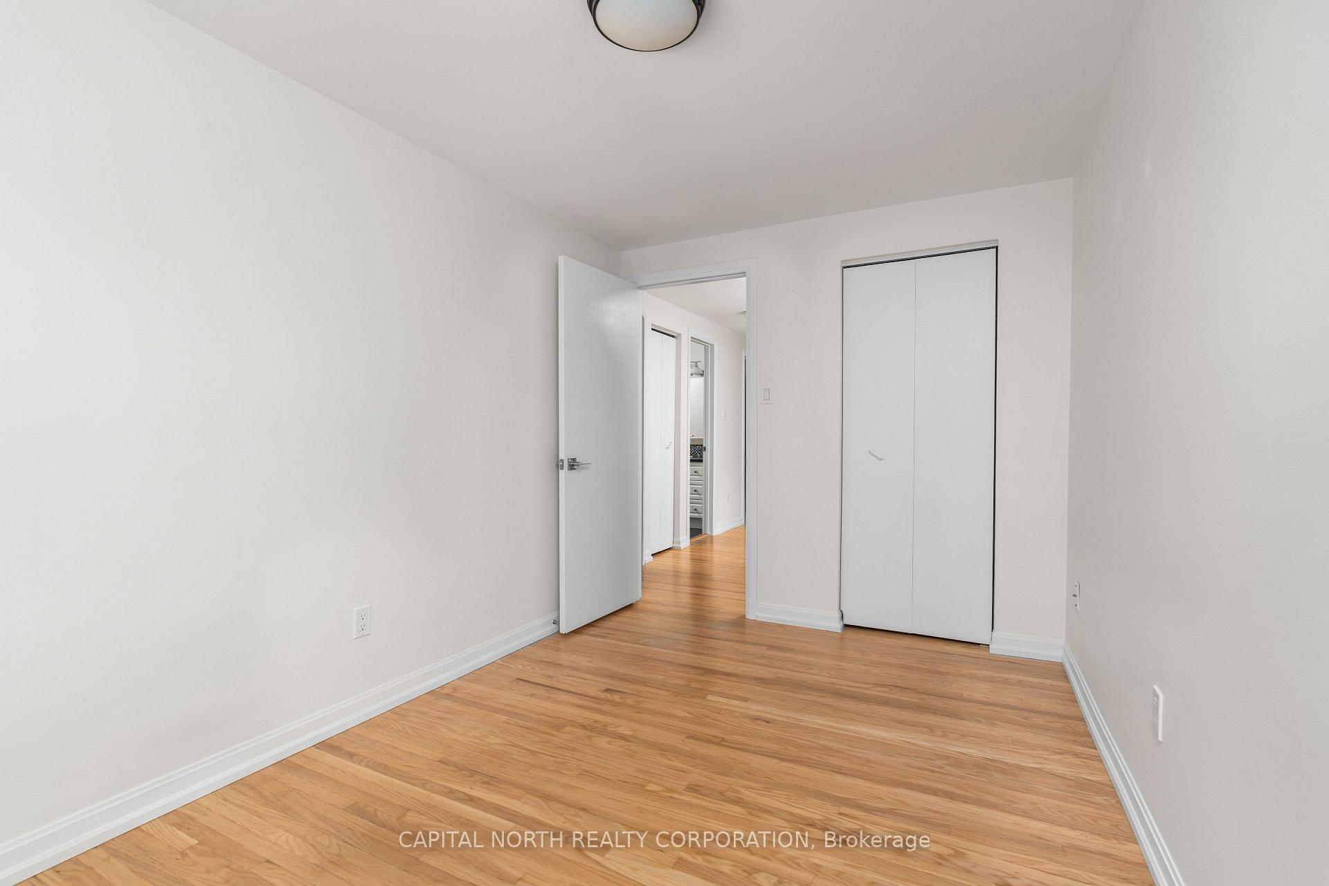 Photo 25 of 2396 Barcella Crescent, Mississauga, Sheridan — HOMEH