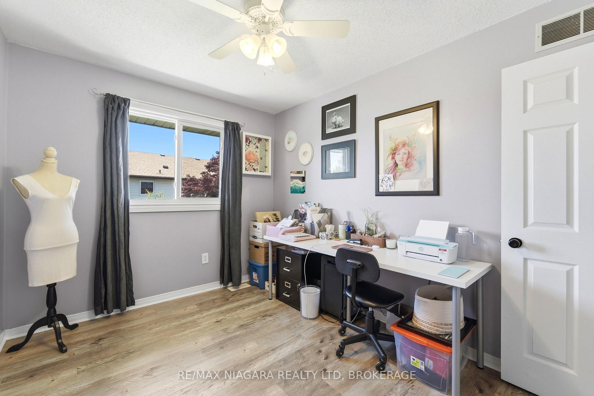 Photo 25 of 8009 Preakness Street, Niagara Falls, Ascot — HOMEH