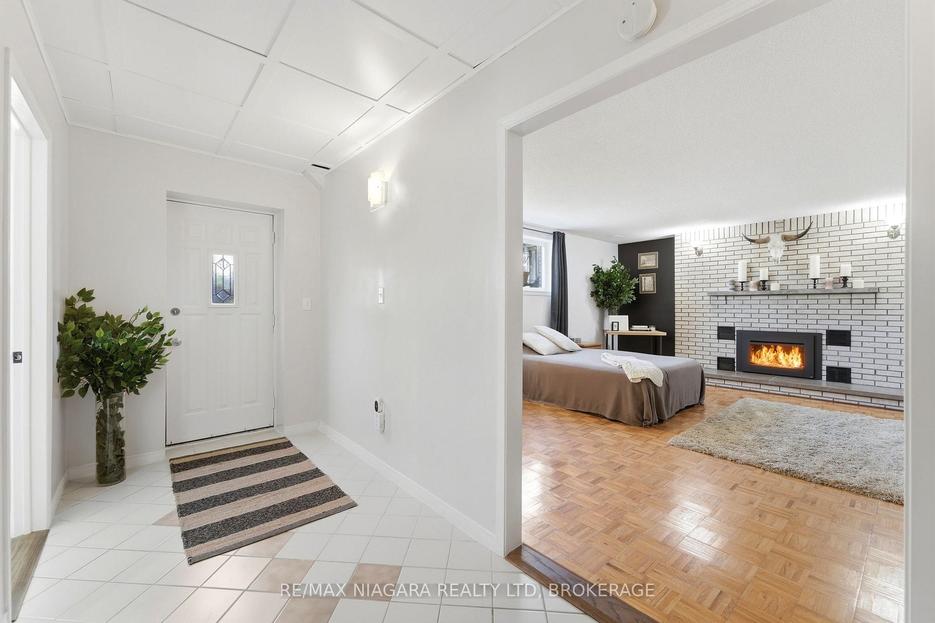 Photo 28 of 8009 Preakness Street, Niagara Falls, Ascot — HOMEH