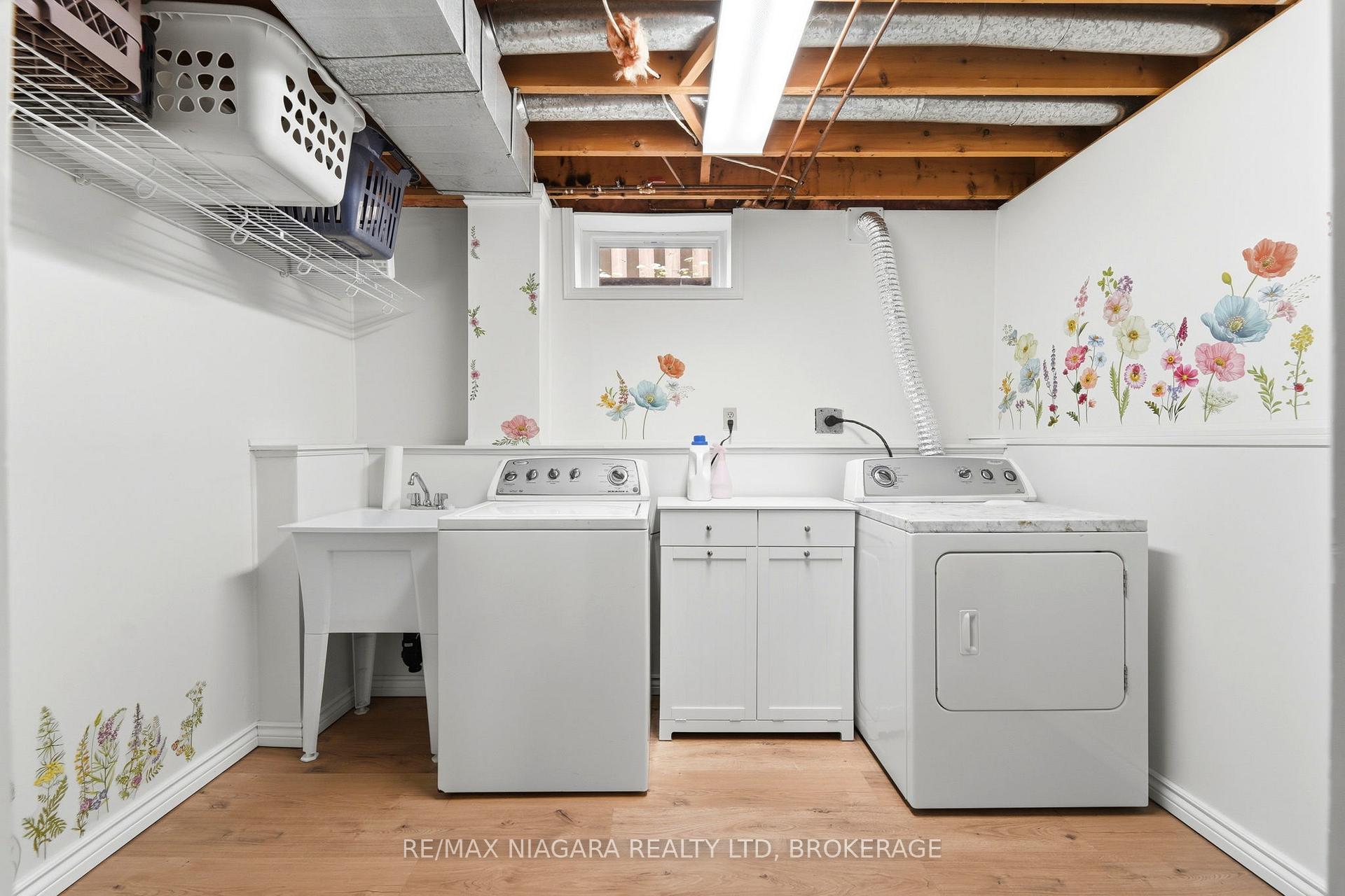 Photo 38 of 8009 Preakness Street, Niagara Falls, Ascot — HOMEH