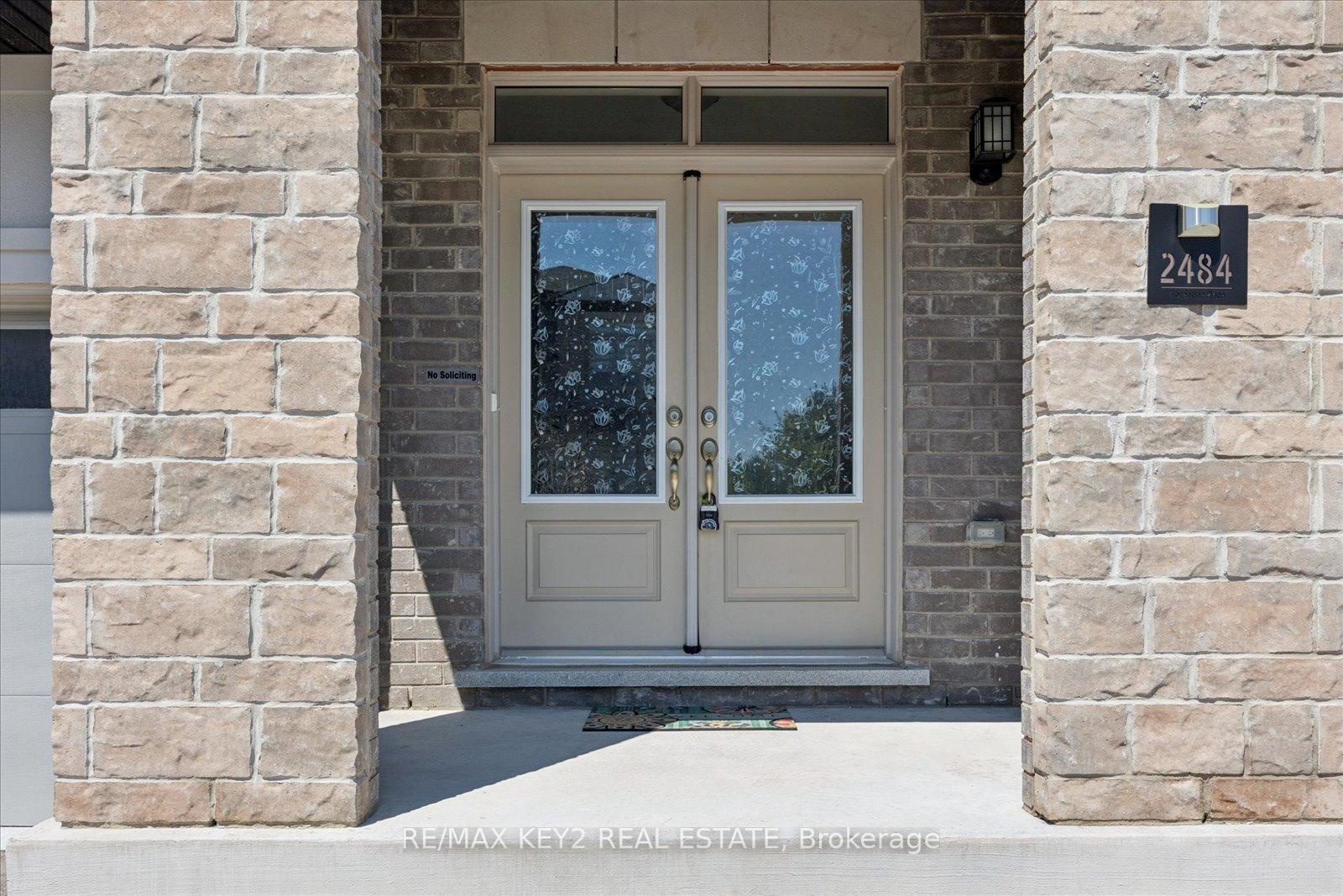 Photo 2 of 2484 Florentine Place, Pickering, Rural Pickering — HOMEH
