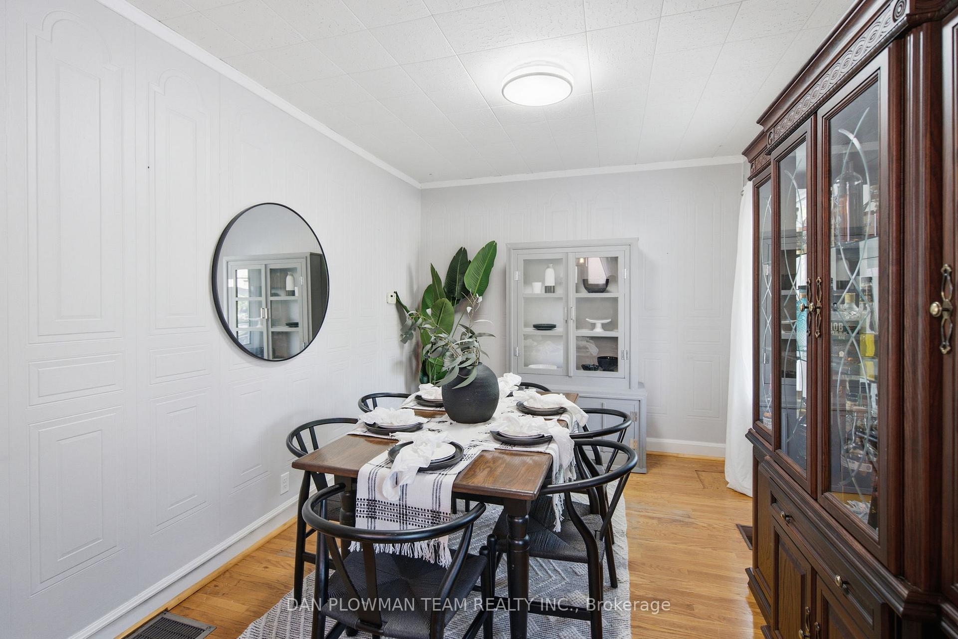 Photo 4 of 138 Tylor Crescent, Oshawa, Central — HOMEH