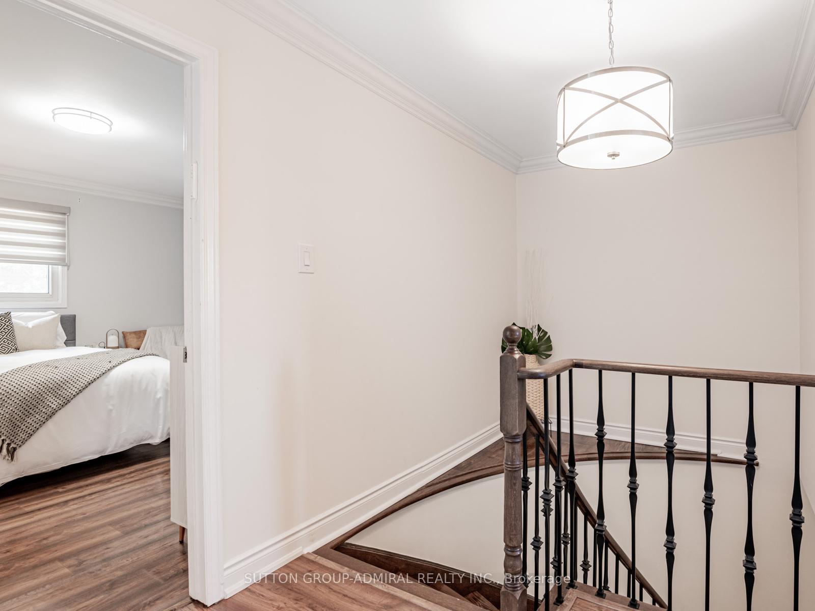 Photo 18 of 448 Conley Street, Vaughan, Lakeview Estates — HOMEH