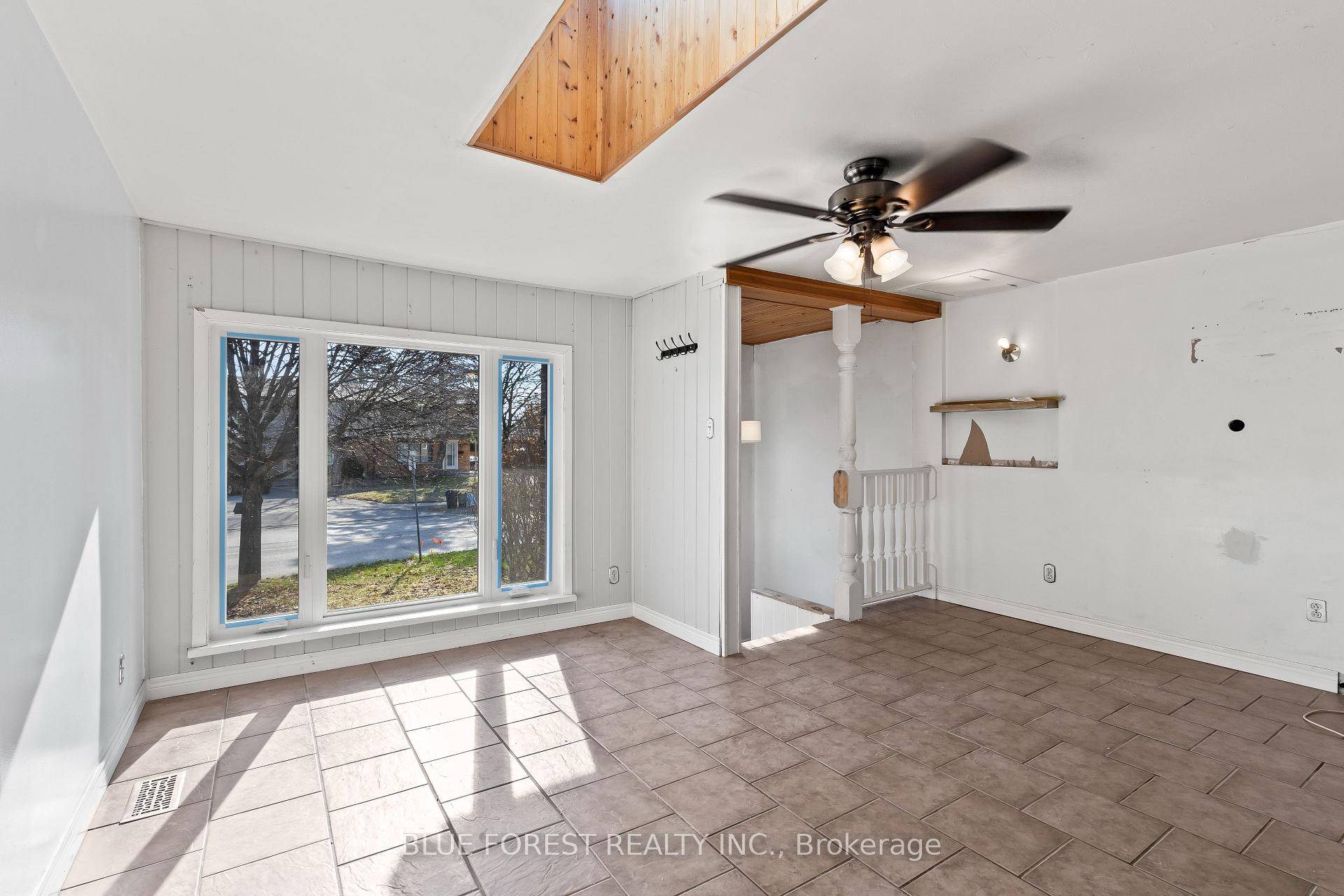 Photo 11 of 1289 Sorrel Road, London, East D — HOMEH