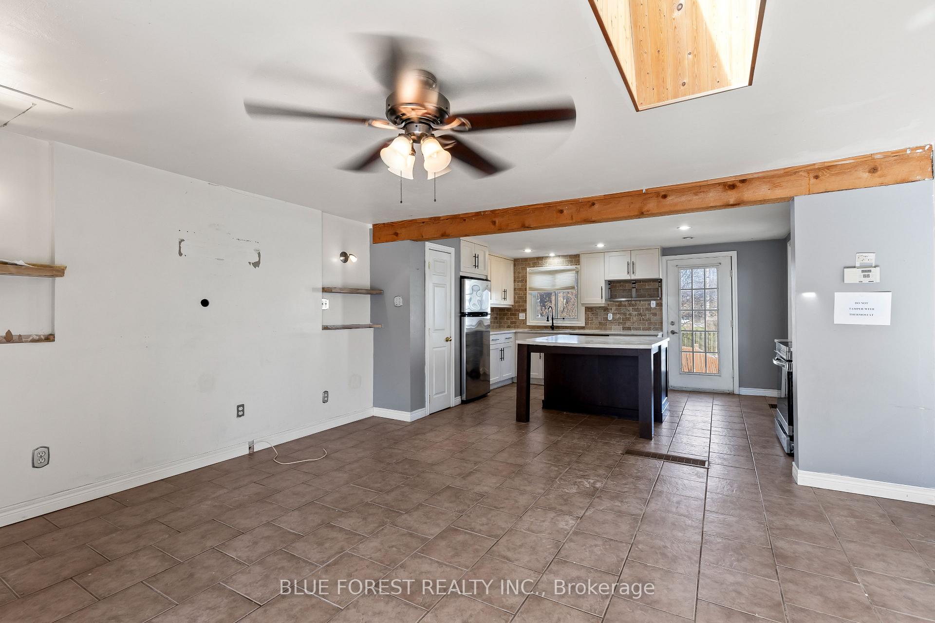Photo 12 of 1289 Sorrel Road, London, East D — HOMEH