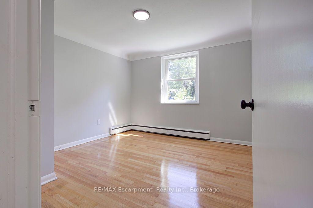 Photo 21 of Unit 102, 830 Robinson Street, Burlington, Brant — HOMEH