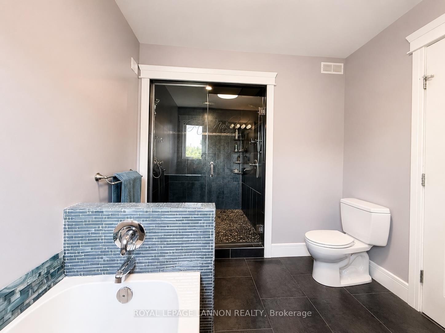 Photo 25 of 287 Cougar Crescent, Thunder Bay, Parkdale — HOMEH