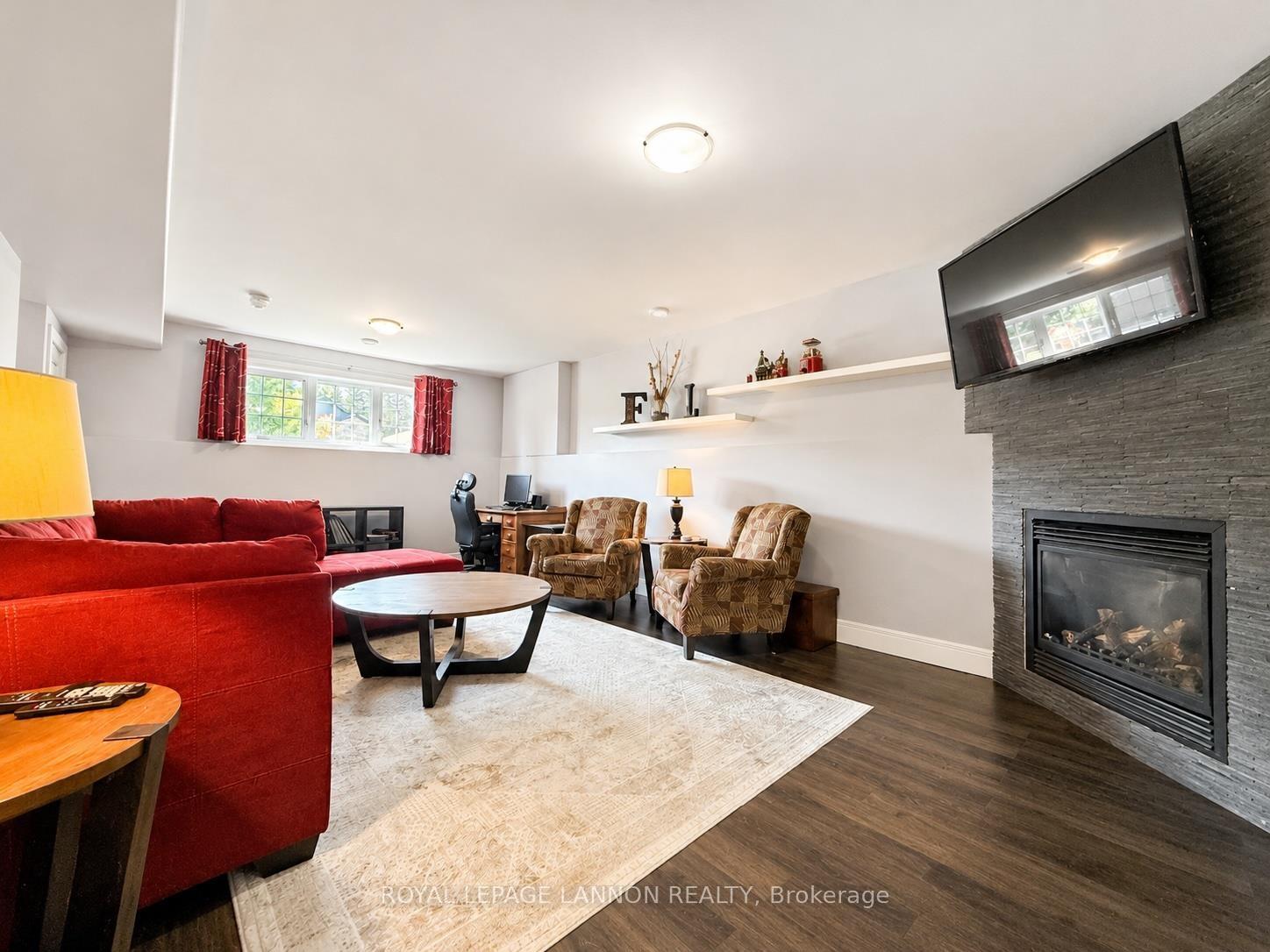 Photo 31 of 287 Cougar Crescent, Thunder Bay, Parkdale — HOMEH