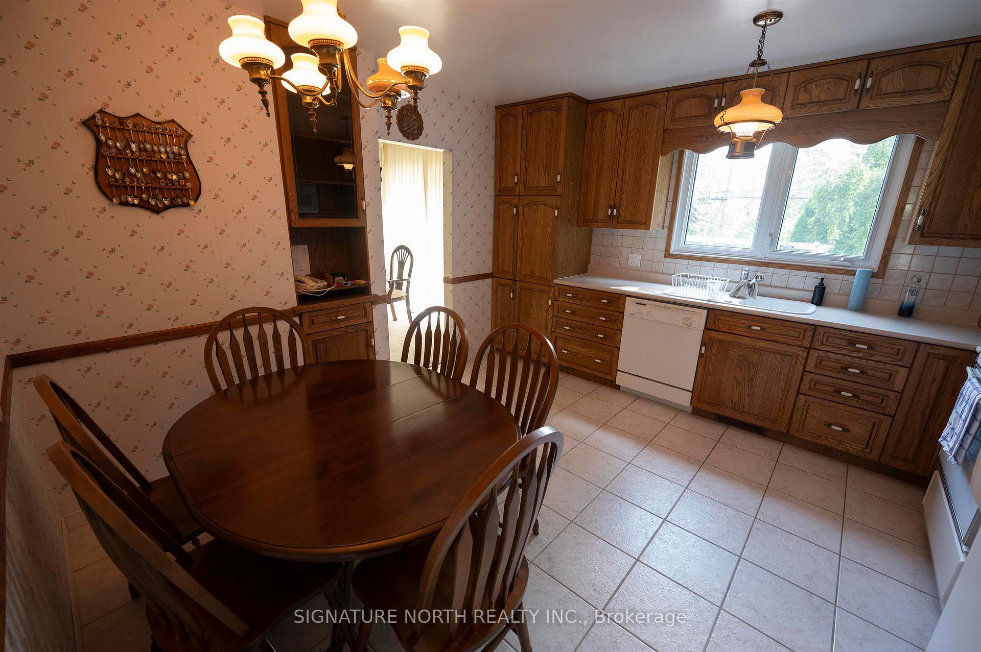 Photo 11 of 177 Whalen Street, Thunder Bay, Grandview — HOMEH