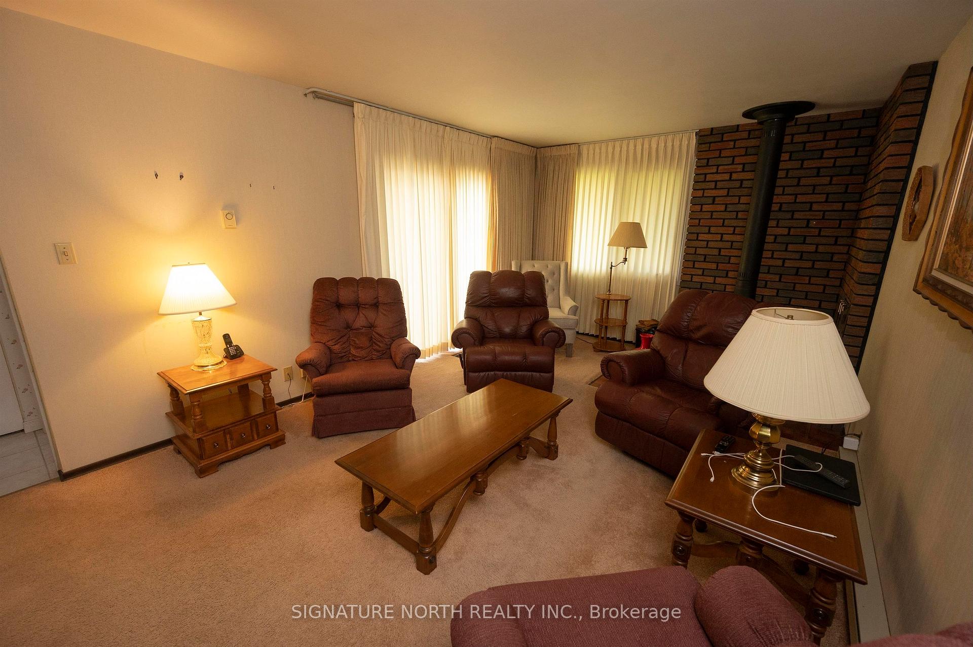 Photo 16 of 177 Whalen Street, Thunder Bay, Grandview — HOMEH