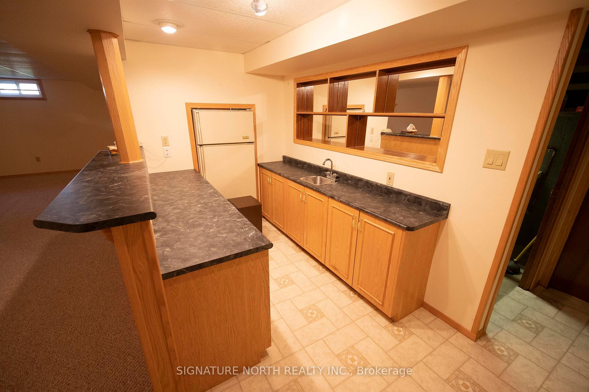 Photo 35 of 177 Whalen Street, Thunder Bay, Grandview — HOMEH