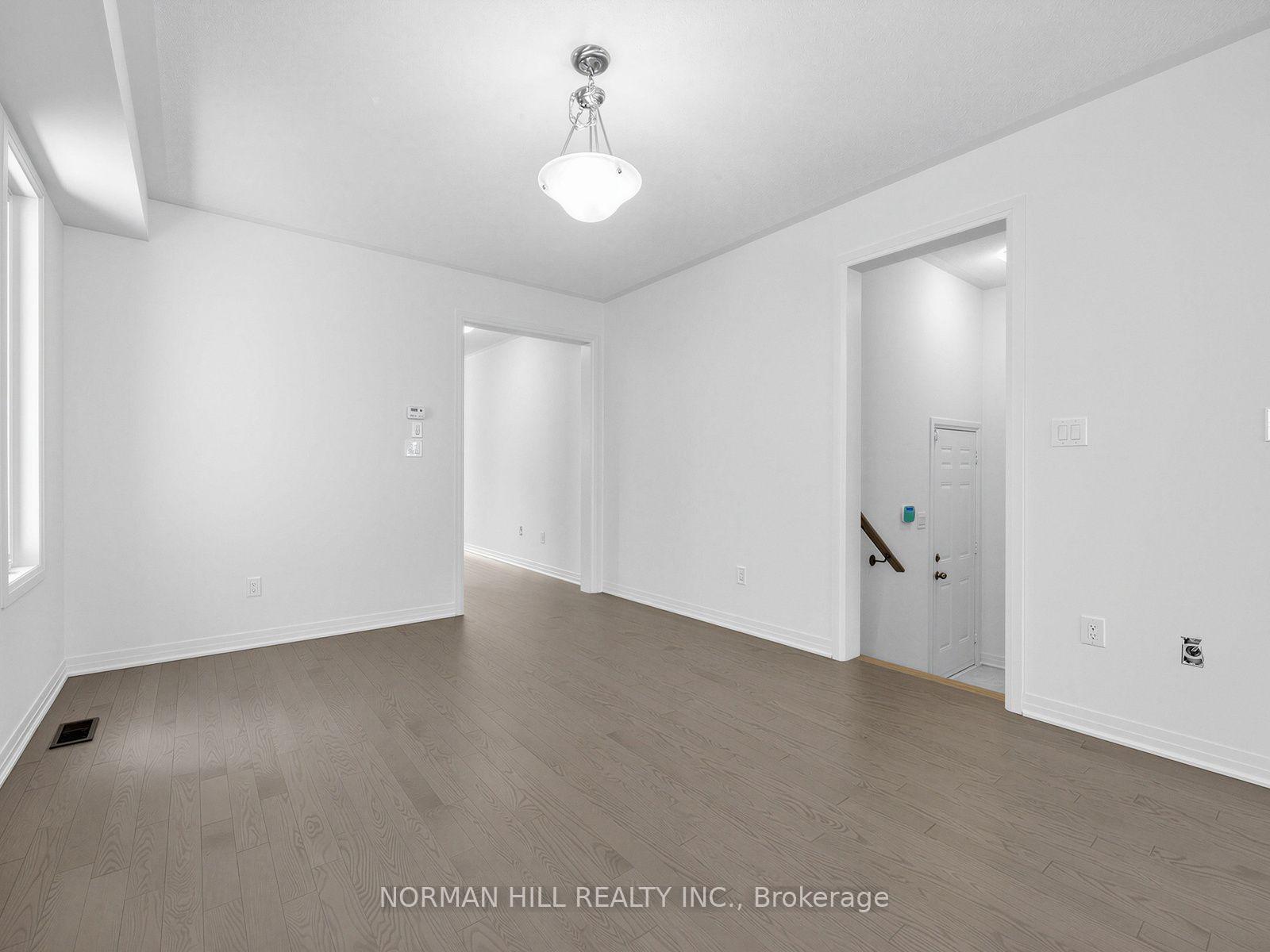 Photo 9 of 36 Guildhouse Drive, Brampton, Northwest Brampton — HOMEH