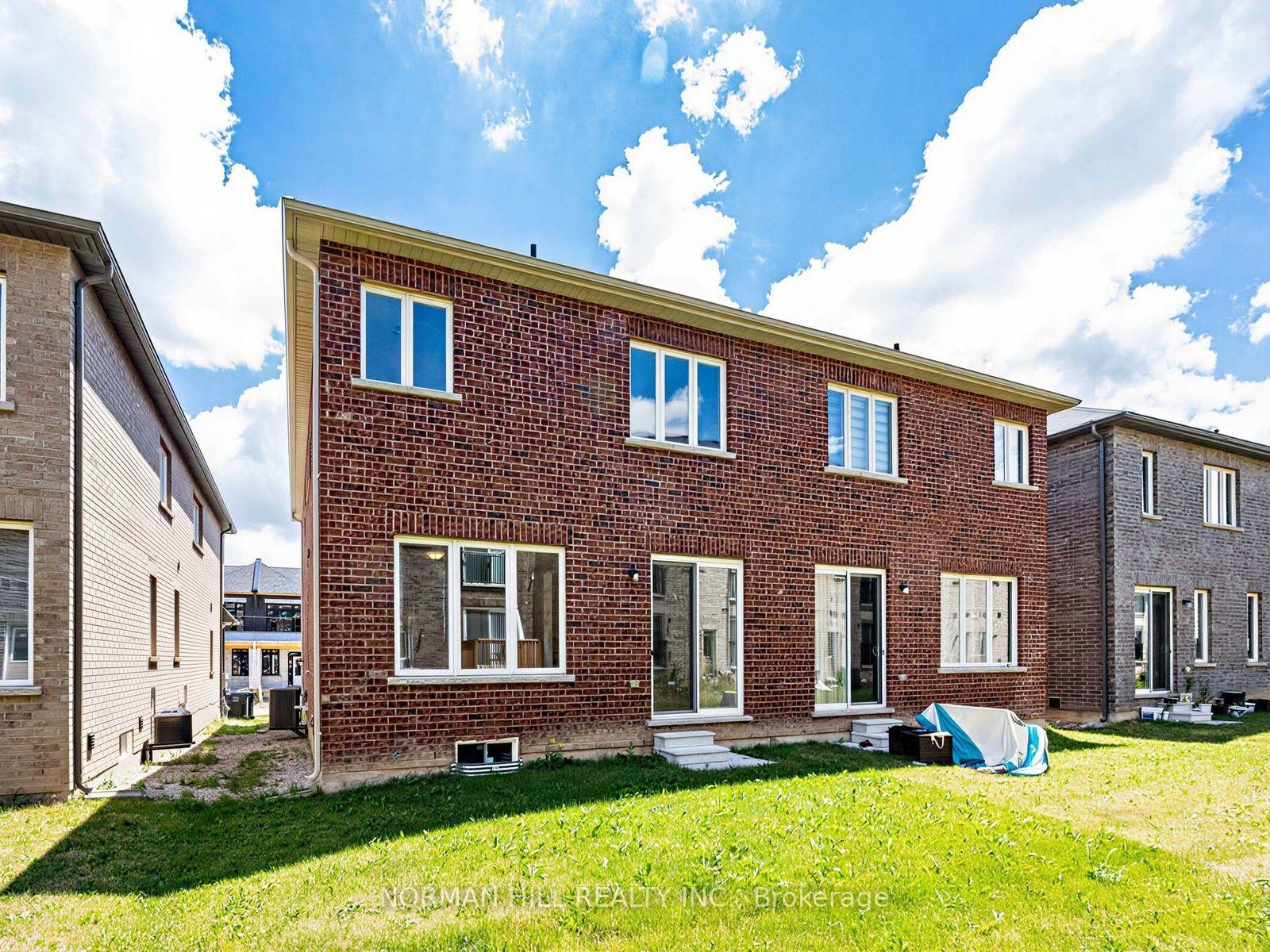 Photo 33 of 36 Guildhouse Drive, Brampton, Northwest Brampton — HOMEH