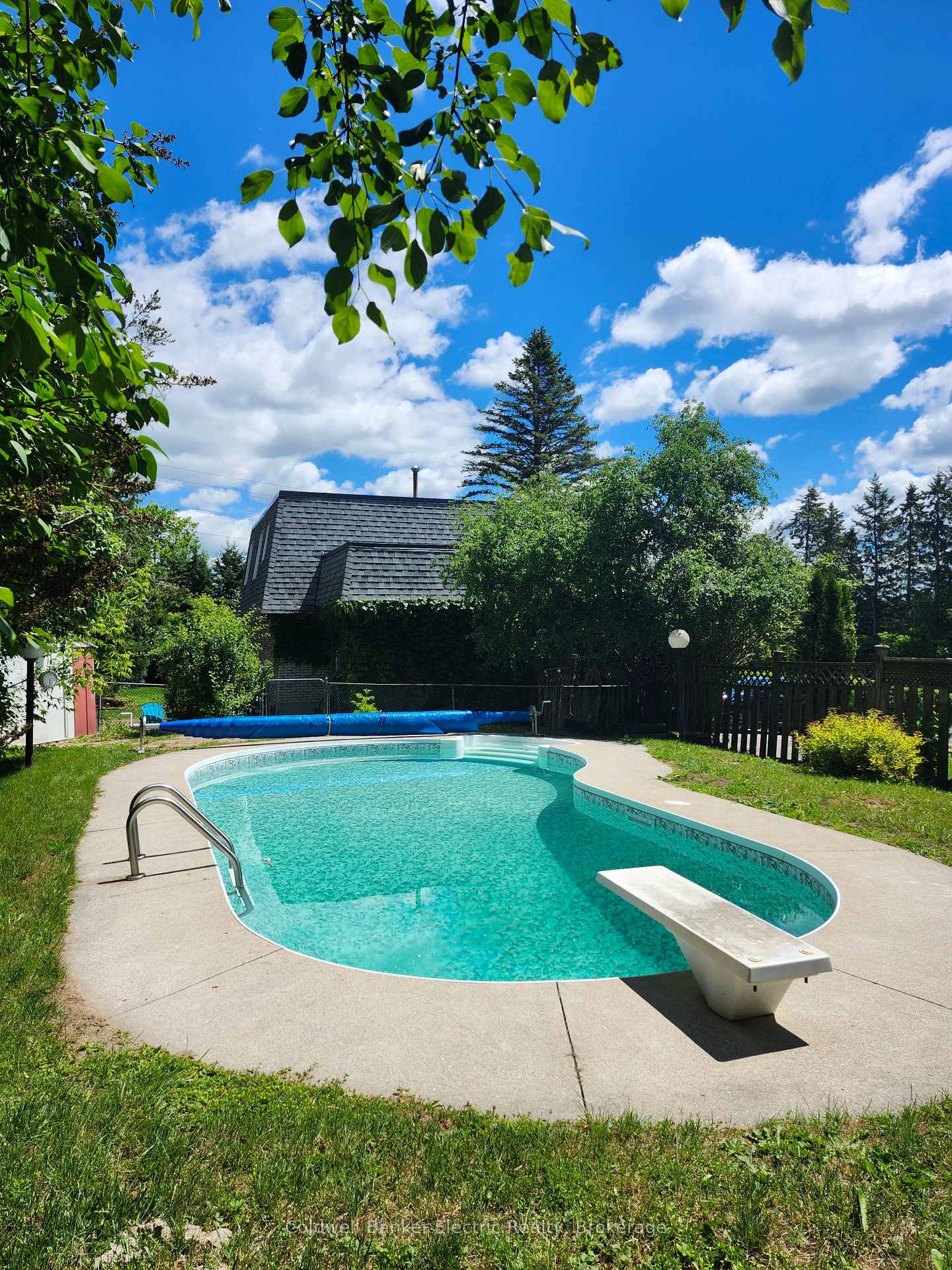 Photo 18 of 197 Patricia Crescent, Selwyn — HOMEH