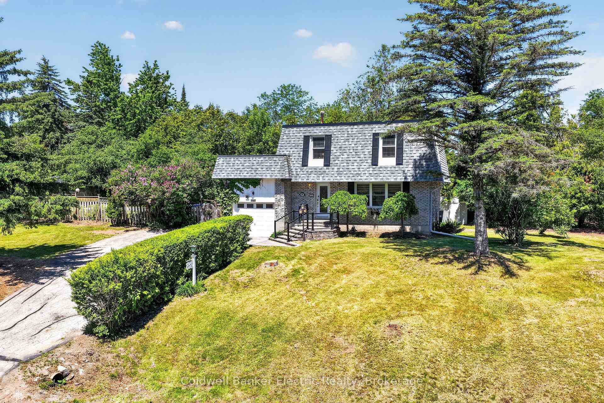 Photo 21 of 197 Patricia Crescent, Selwyn — HOMEH