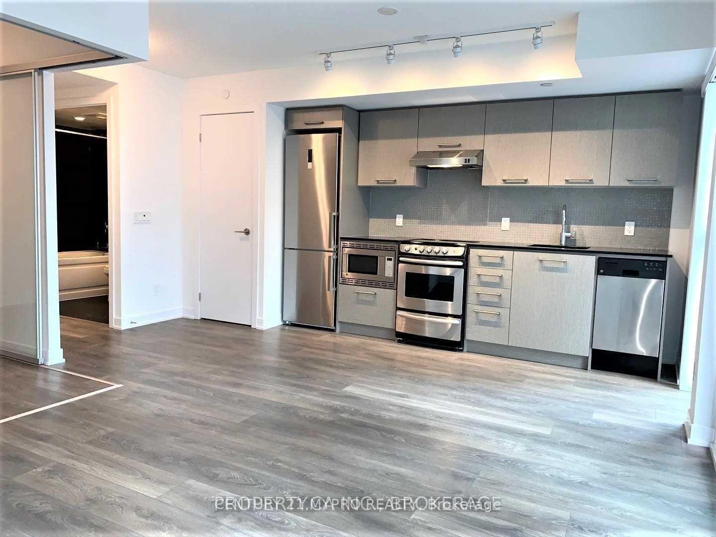 Photo 4 of Unit 816, 87 Peter Street, Toronto, Waterfront Communities — HOMEH