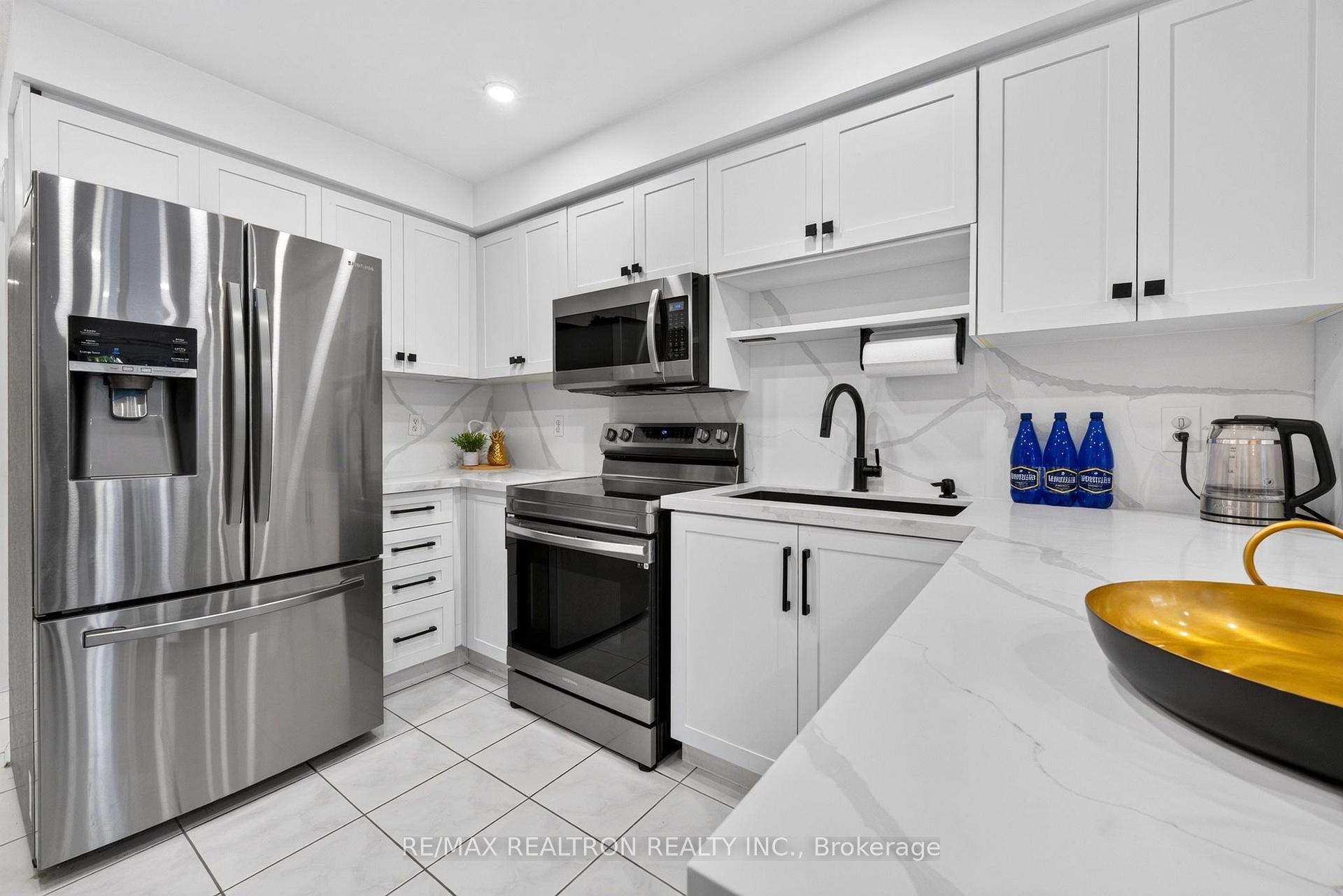 Photo 11 of 47 Kruger Road, Markham, Middlefield — HOMEH