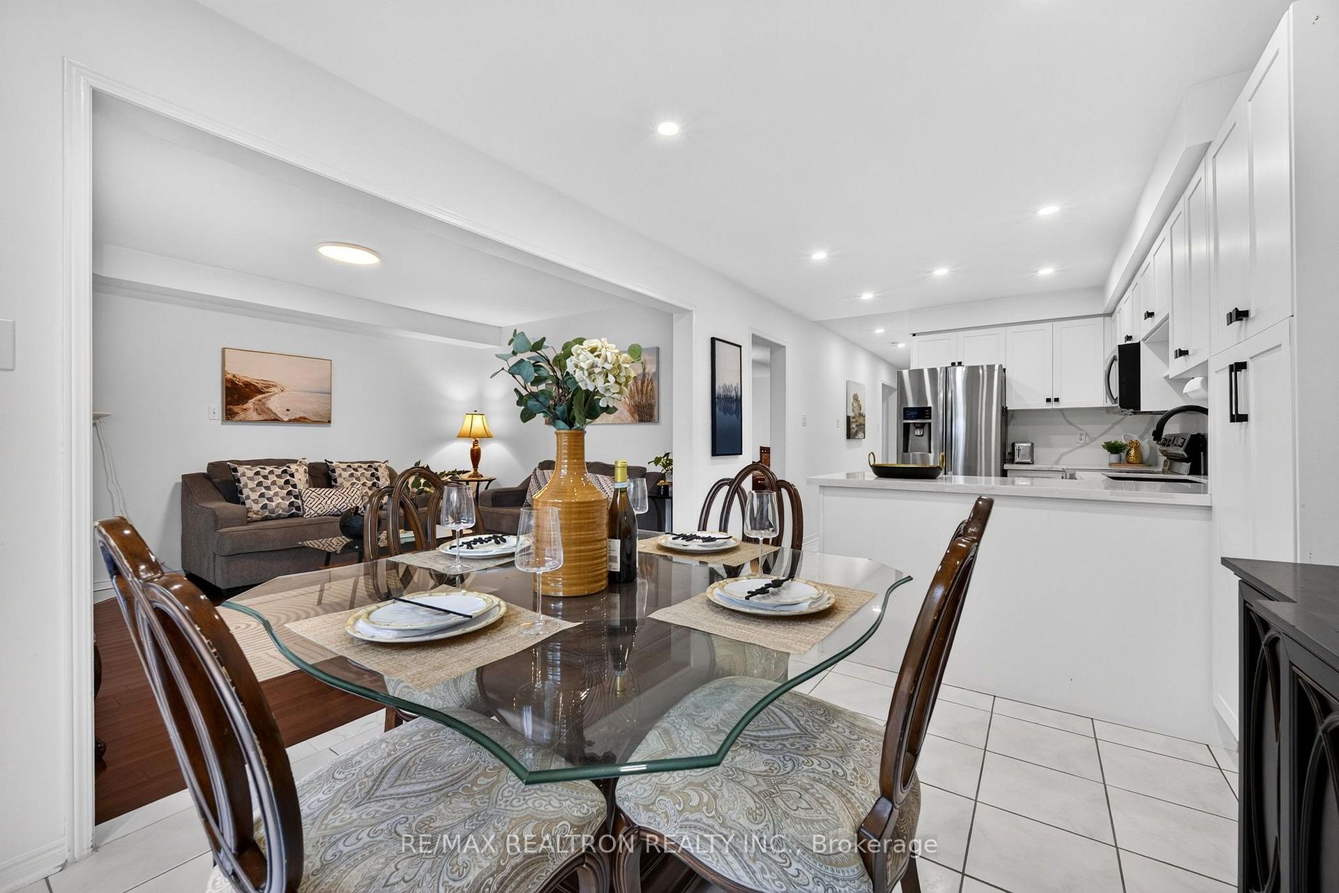 Photo 14 of 47 Kruger Road, Markham, Middlefield — HOMEH