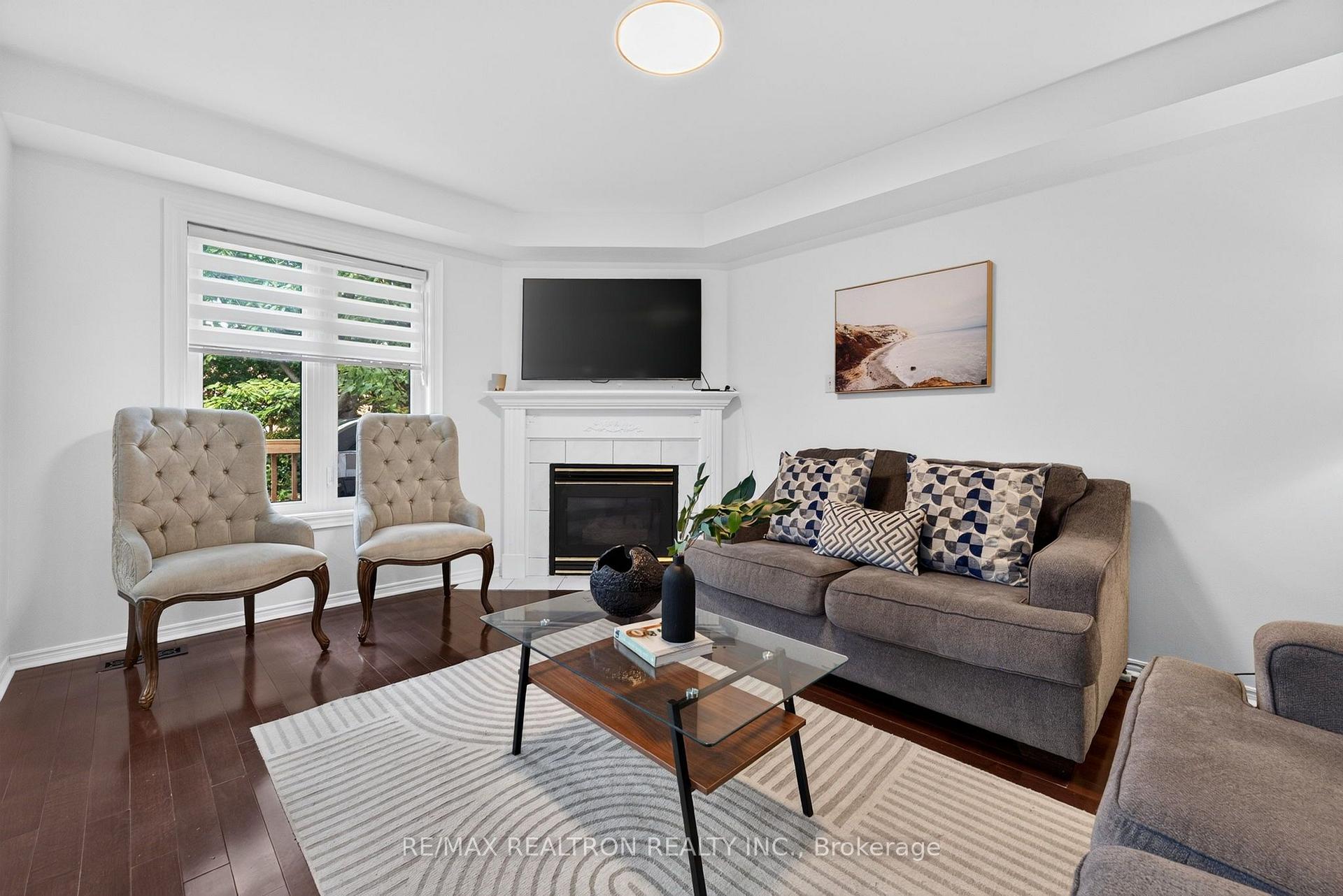 Photo 16 of 47 Kruger Road, Markham, Middlefield — HOMEH
